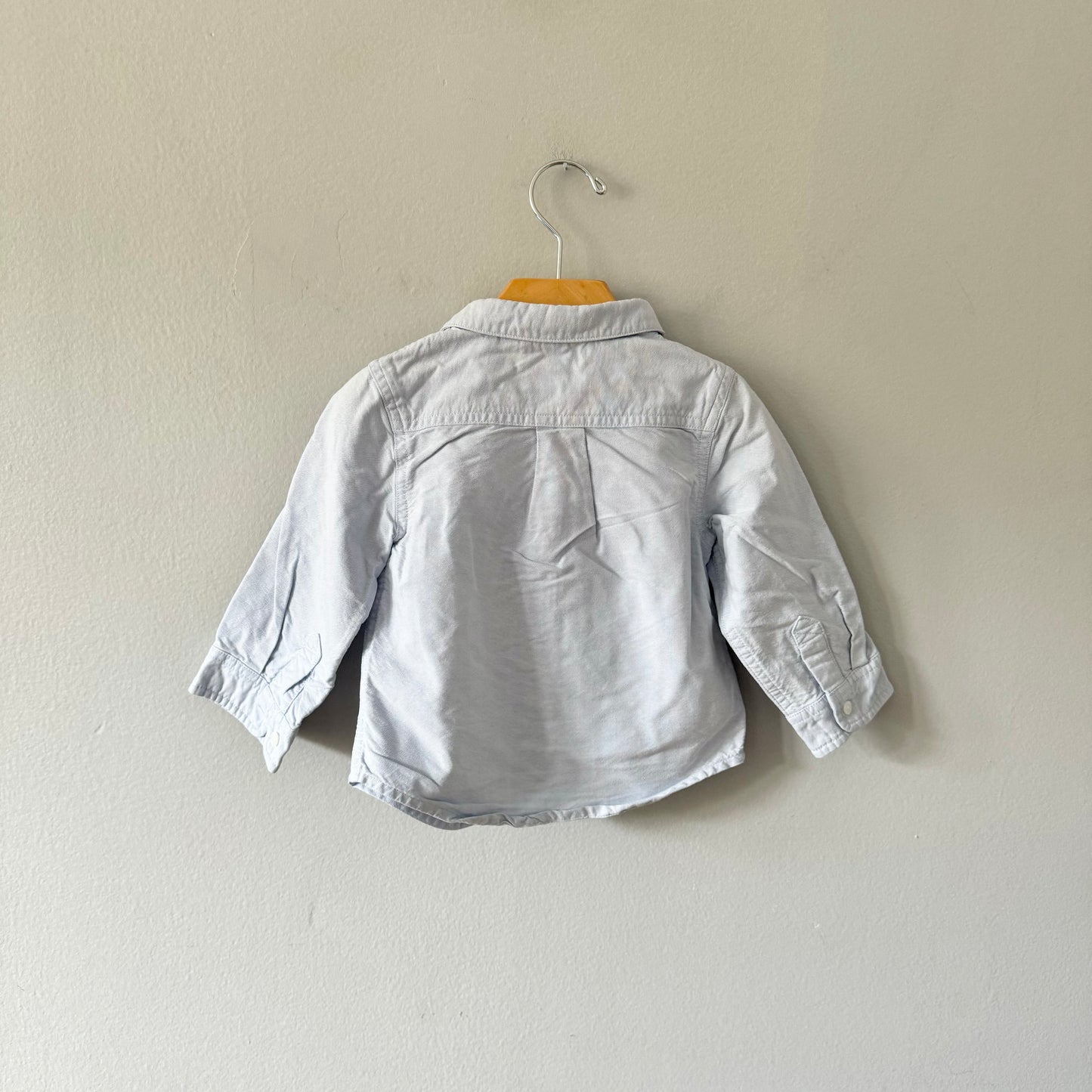 Pottery Barn / Blue shirt / 18-24M