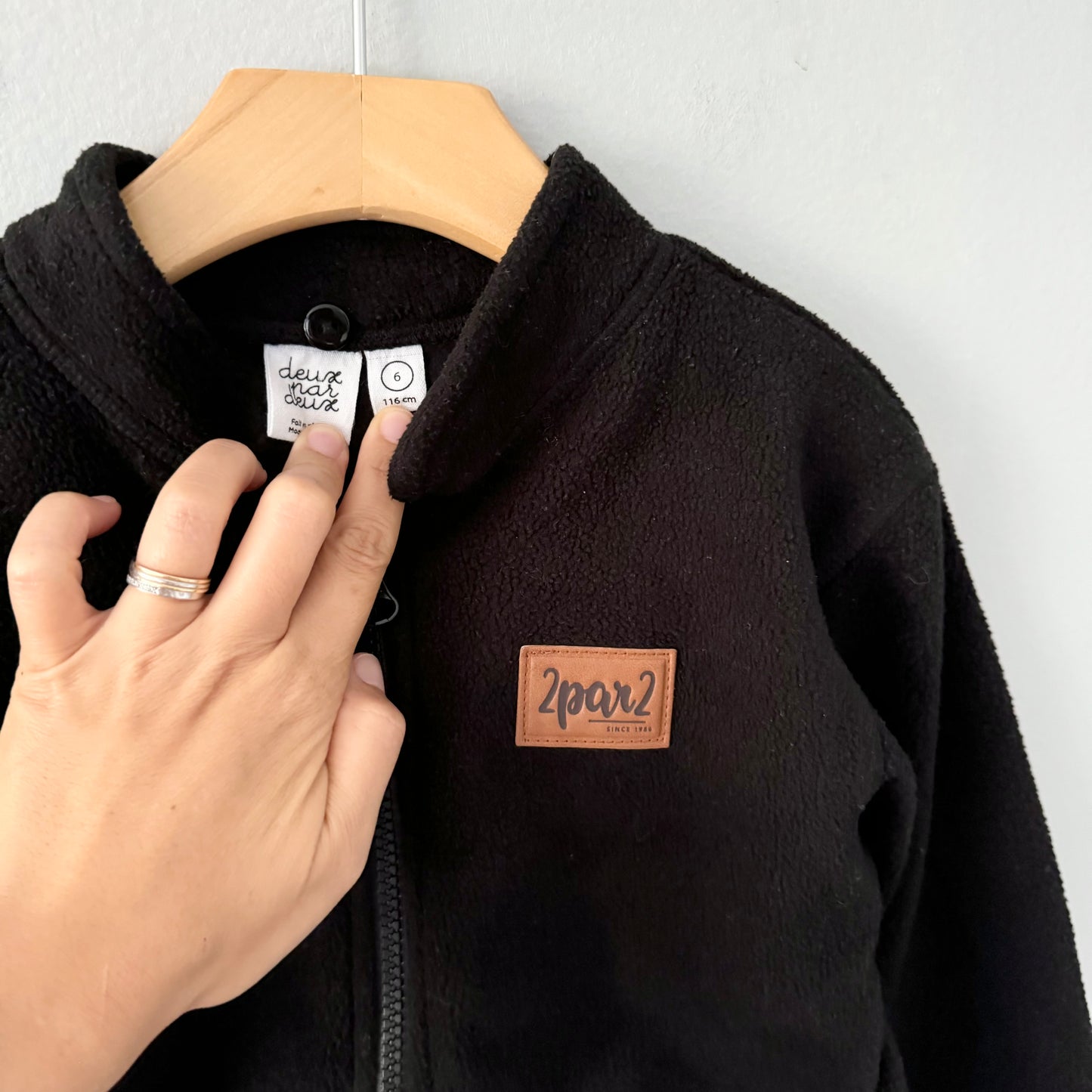 Deux par Deux / Black fleece jacket / 6Y