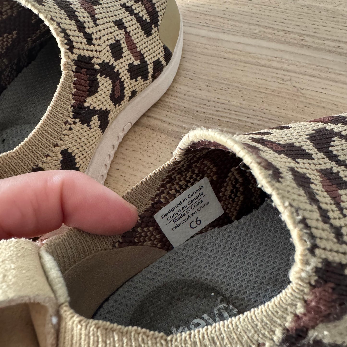 Hey Folks / Leopard knit shoes / US6