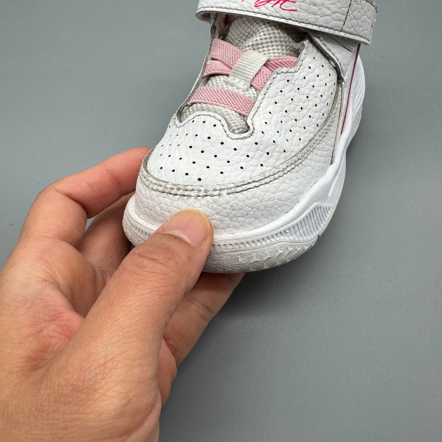Nike / Air Jordan / Running Shoes / US8