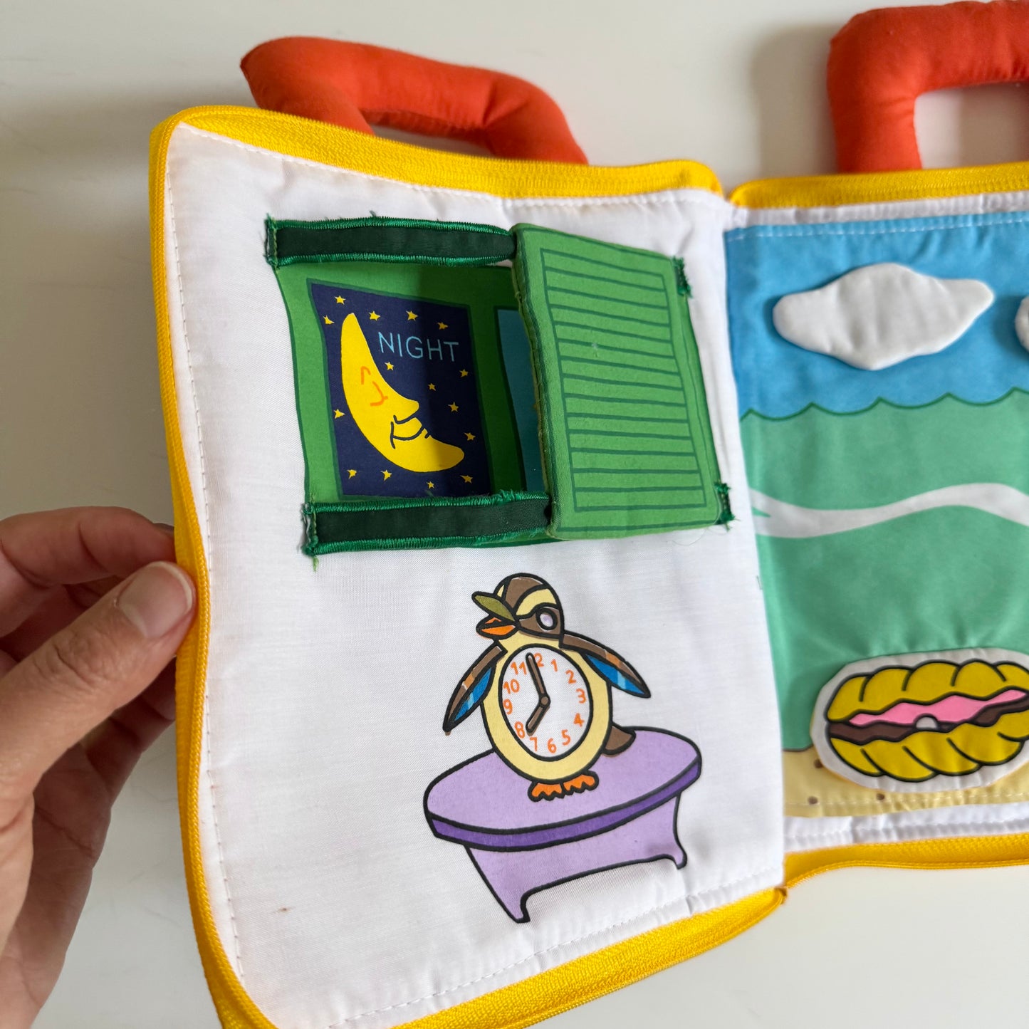 Dyle's / My opposites book(Soft toy book)