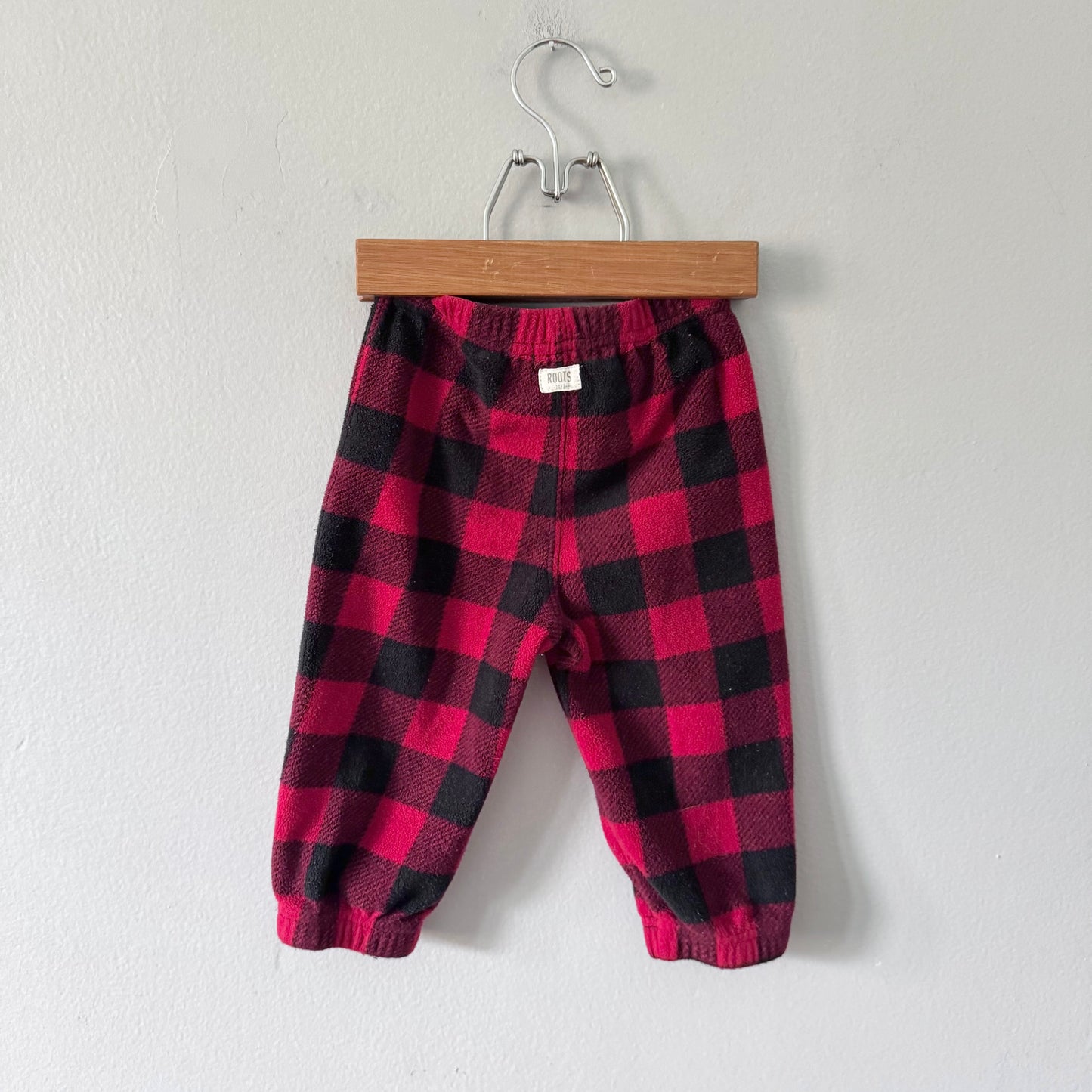 Roots / Red x black fleece plaid pants / 12-18M