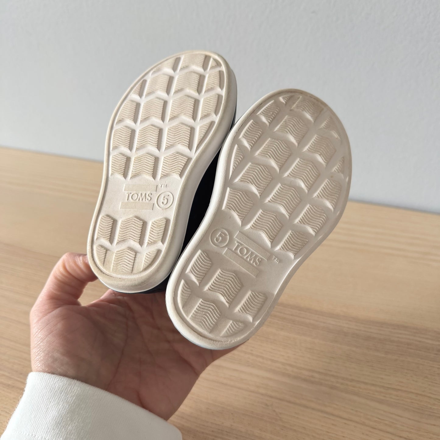 Toms / Chaussures d'eau marine / US5