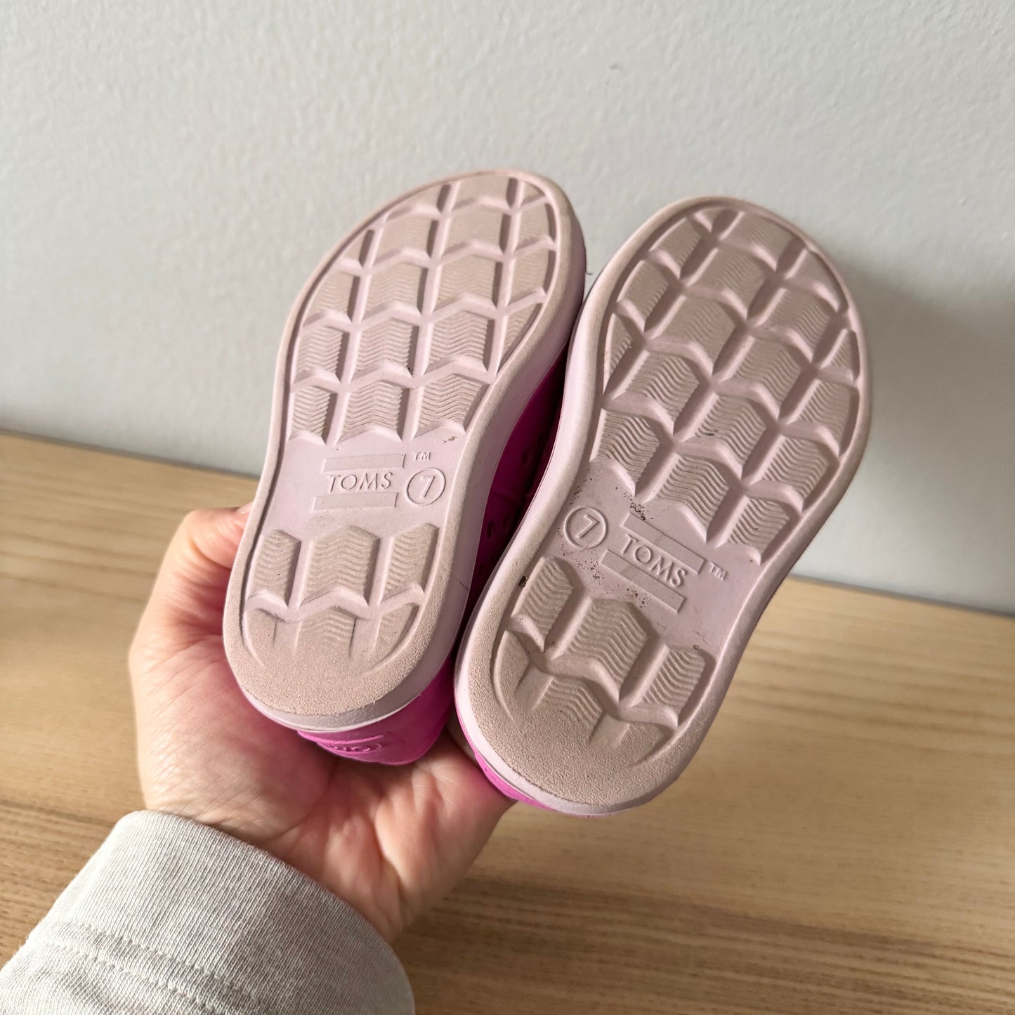 Toms / Chaussures d'eau roses / US7