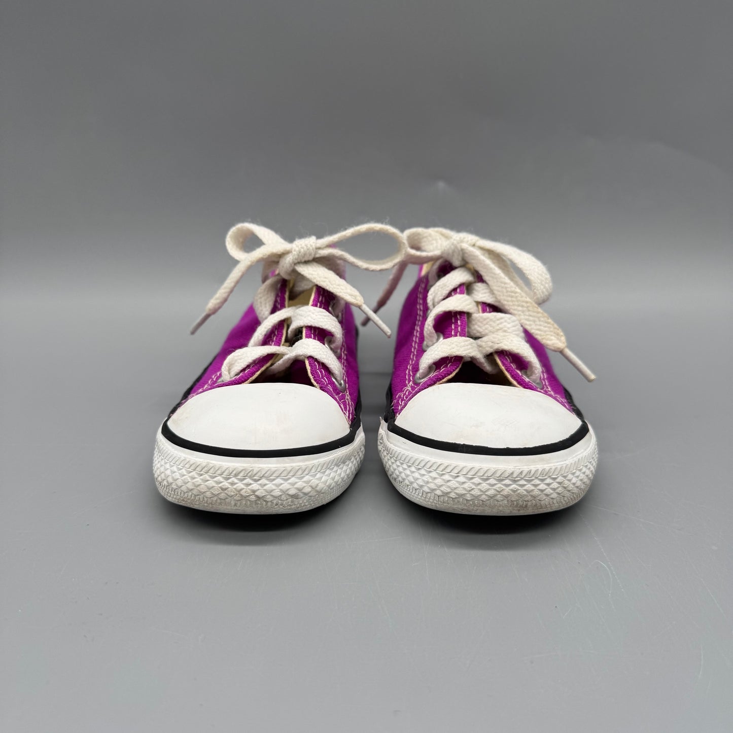 Converse / Running Shoes / US7