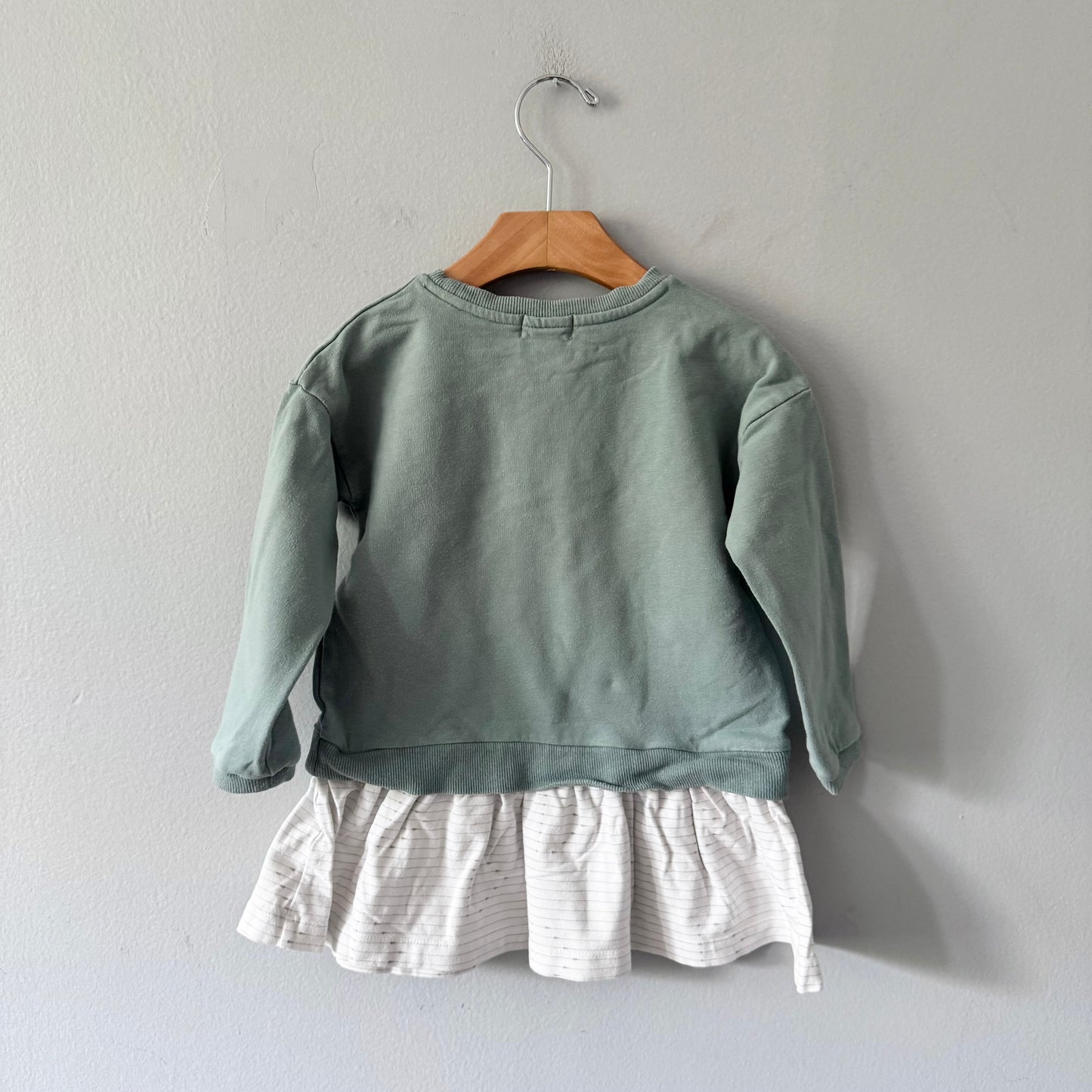 Miles the label / Green crew dress / 2Y