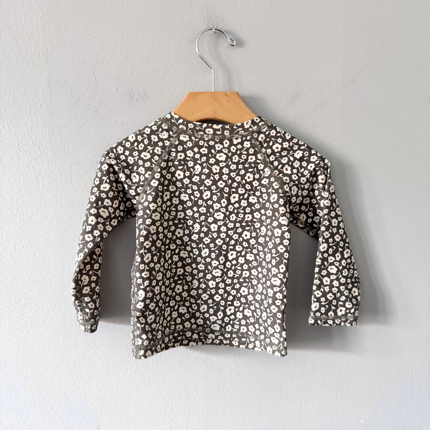 Rylee + Cru / Floral rash guard / 18-24M