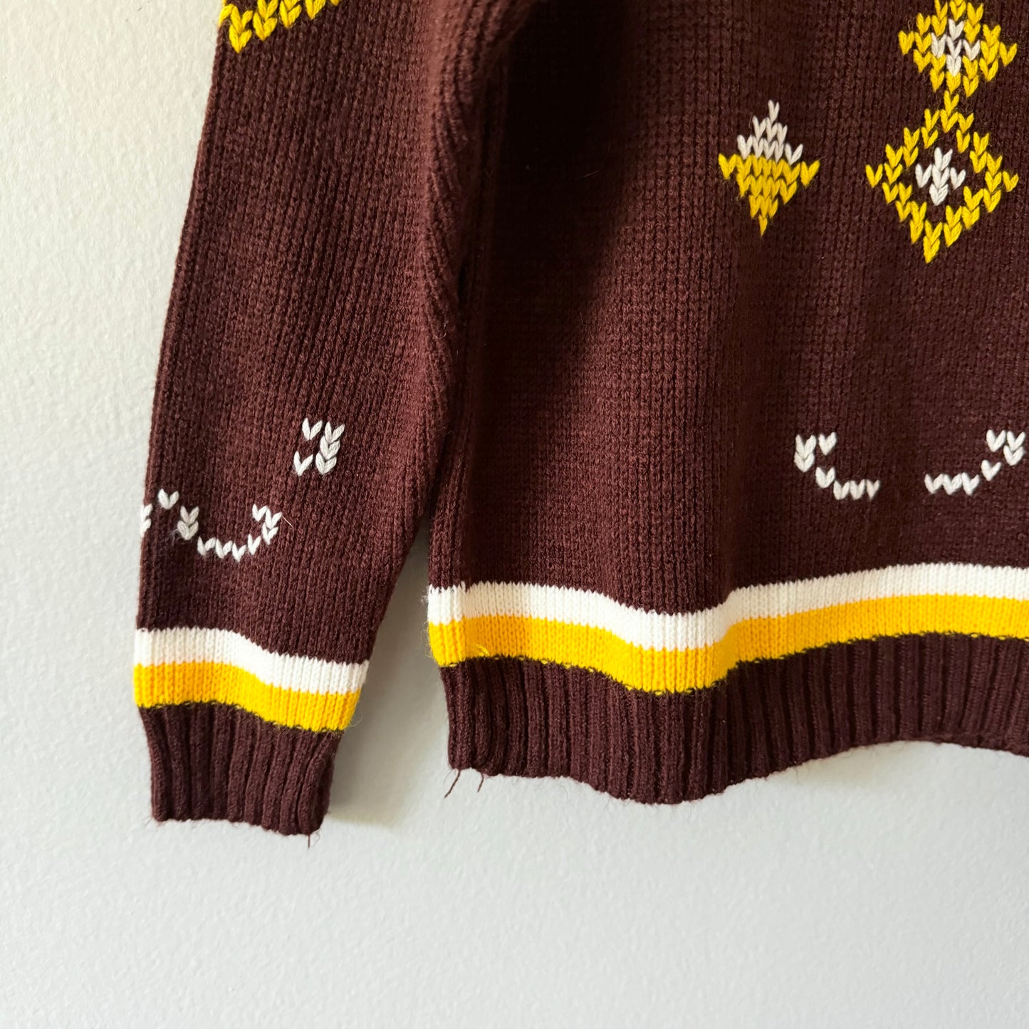 Vintage / Brown acrylic knit sweater / 6-7Y