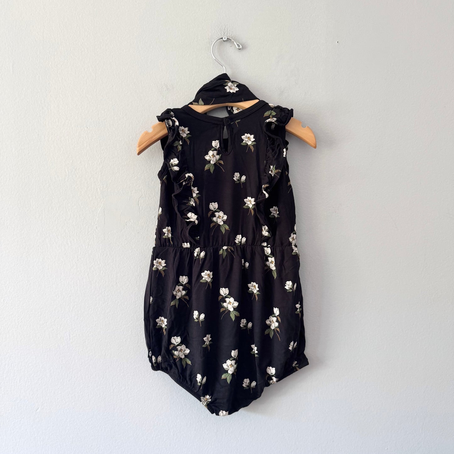 Kyte / Black x flower ruffle romper with headband / 3T