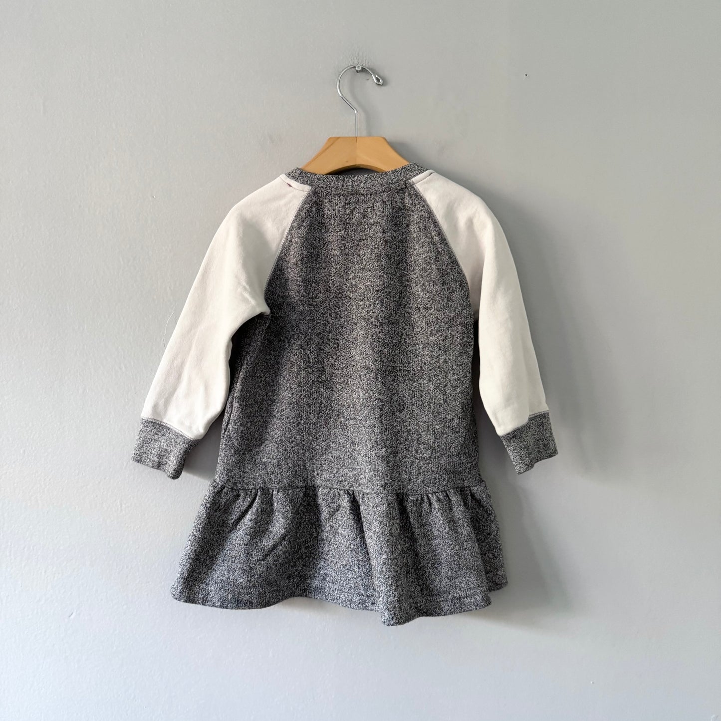 Roots / Raglan crew dress / 3T