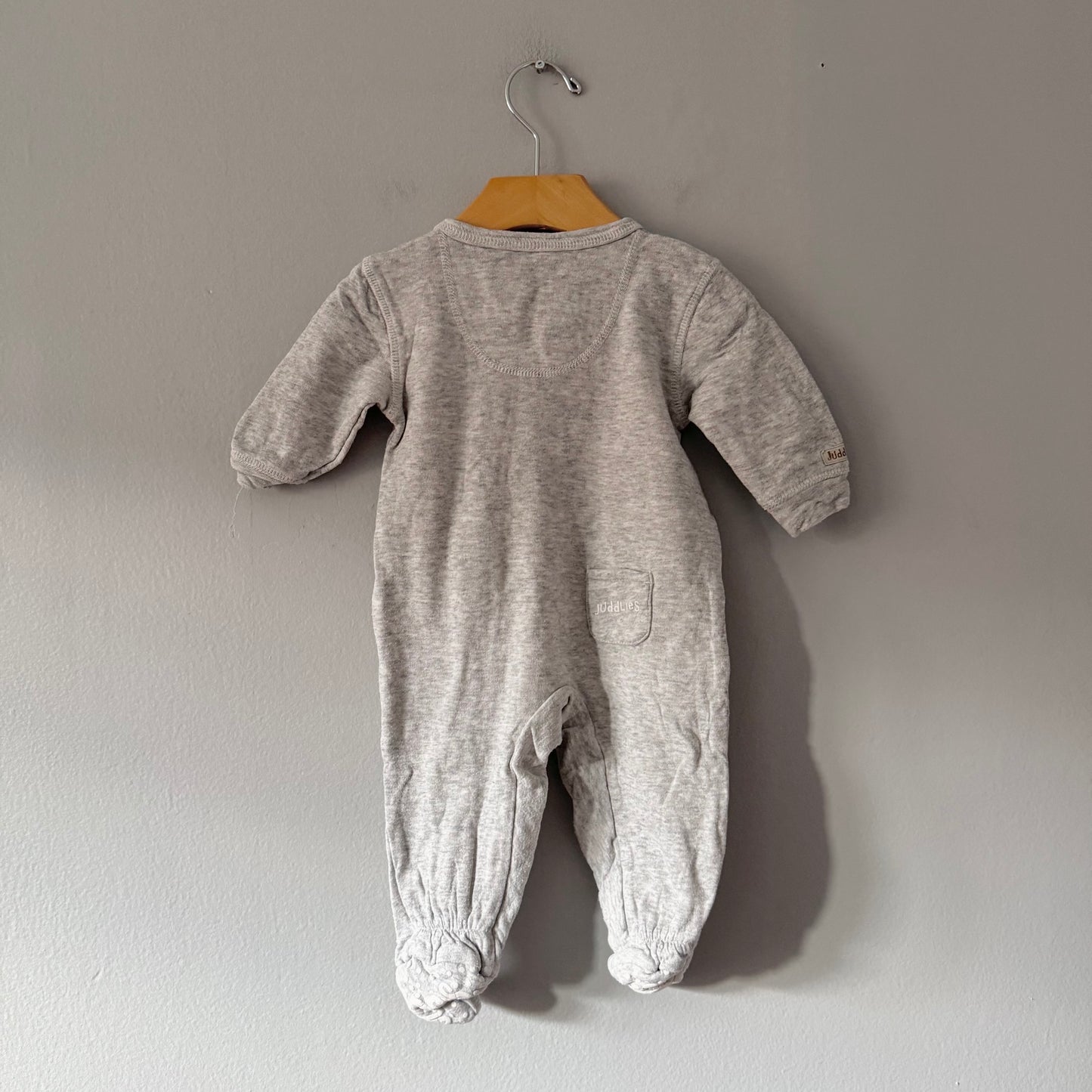 Juddlies / Light grey romper / 3-6M