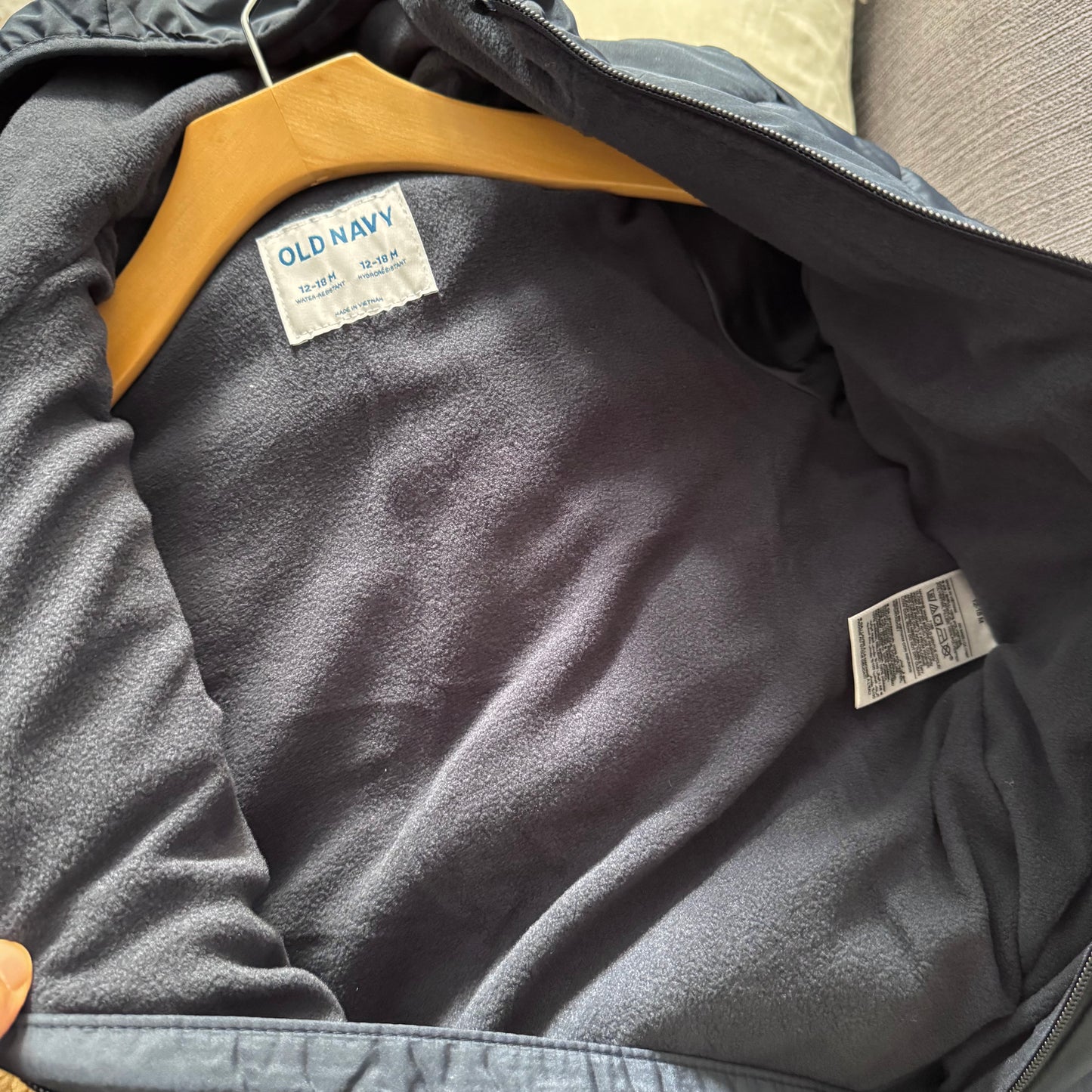 Old Navy / Navy snow suit / 12-18M - New with tag