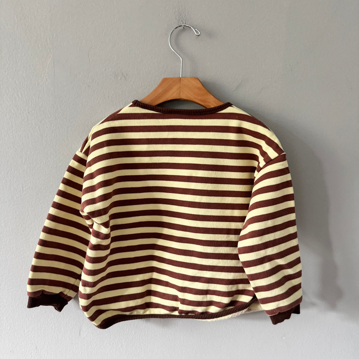 Zara / Brown yellow stripe sweatshirt / 4Y