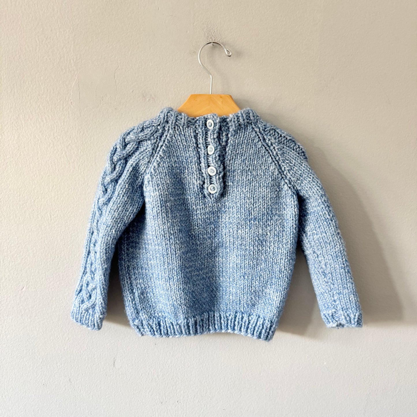 Handmade / Blue knit pullover / 3Y