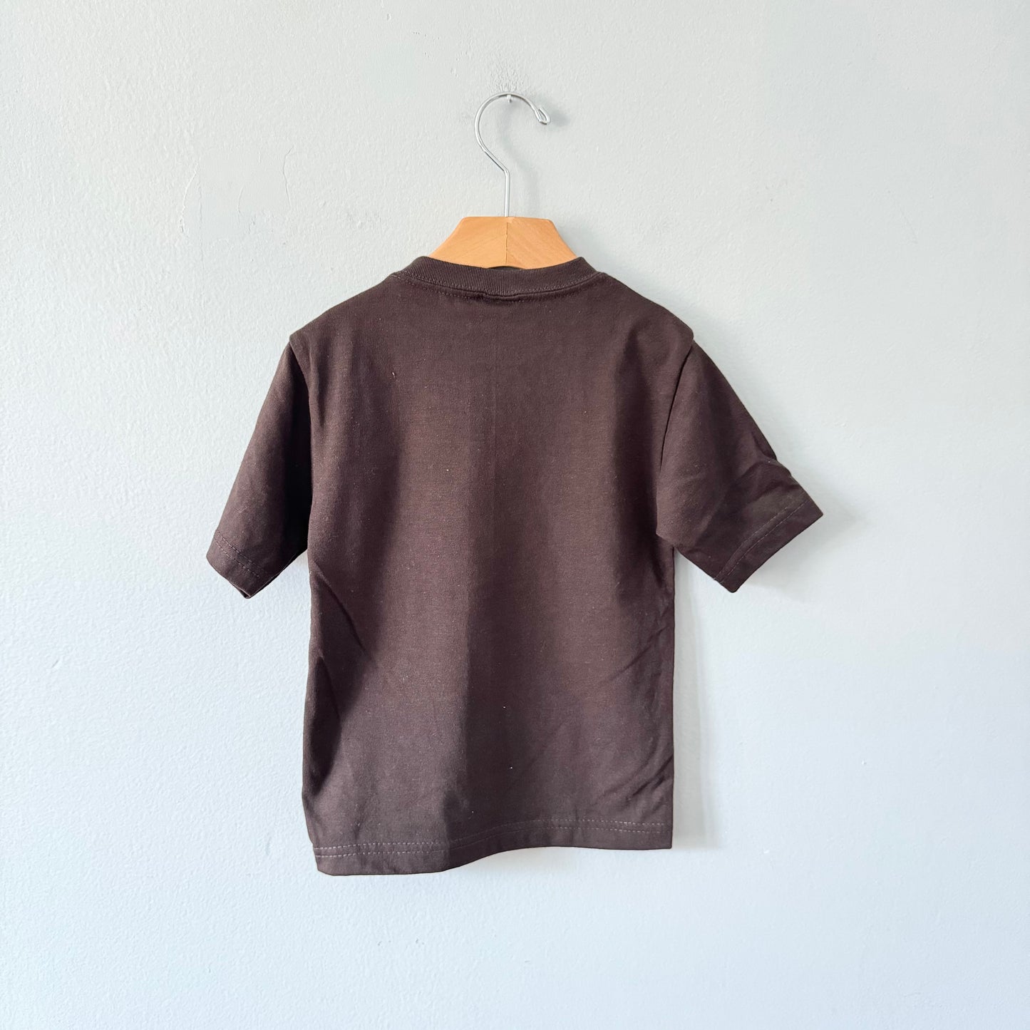 Jerico Children / Black(dark brown) T-shirt / 4Y
