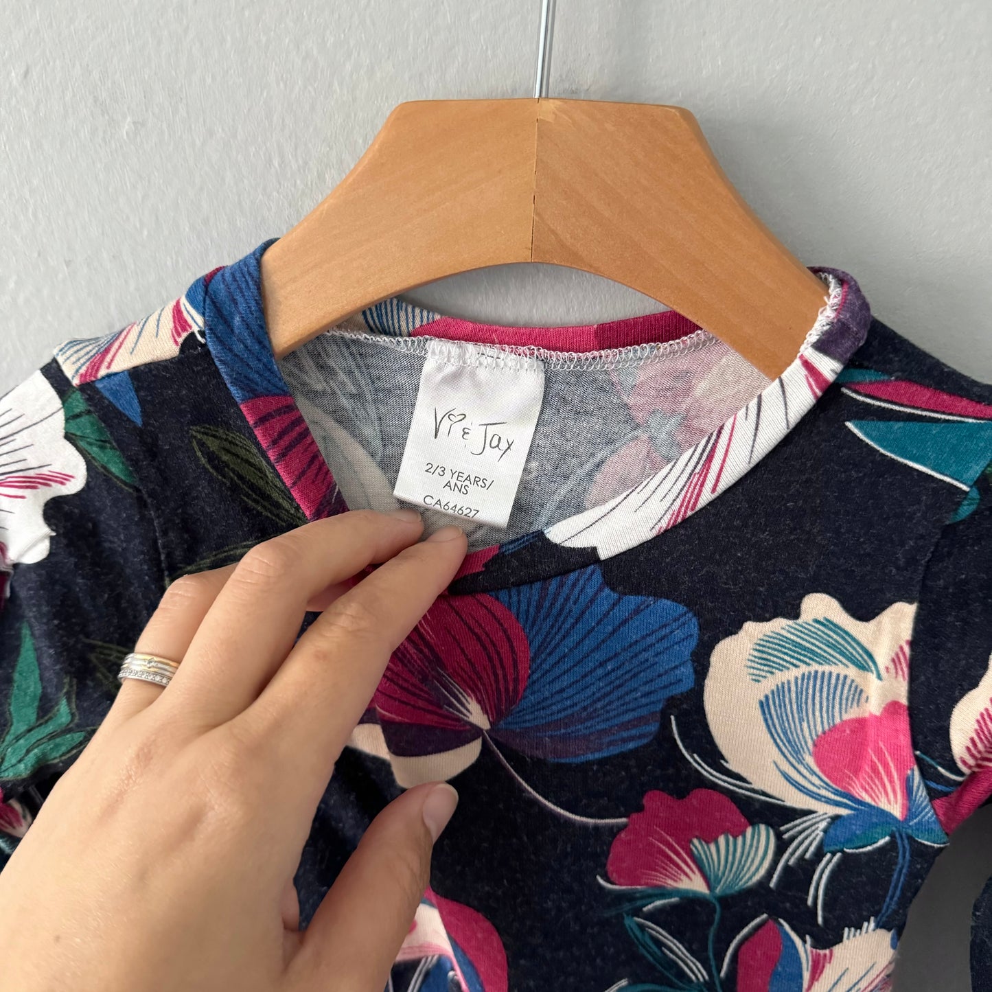 Vi & Jax / Floral dress / 2-3Y