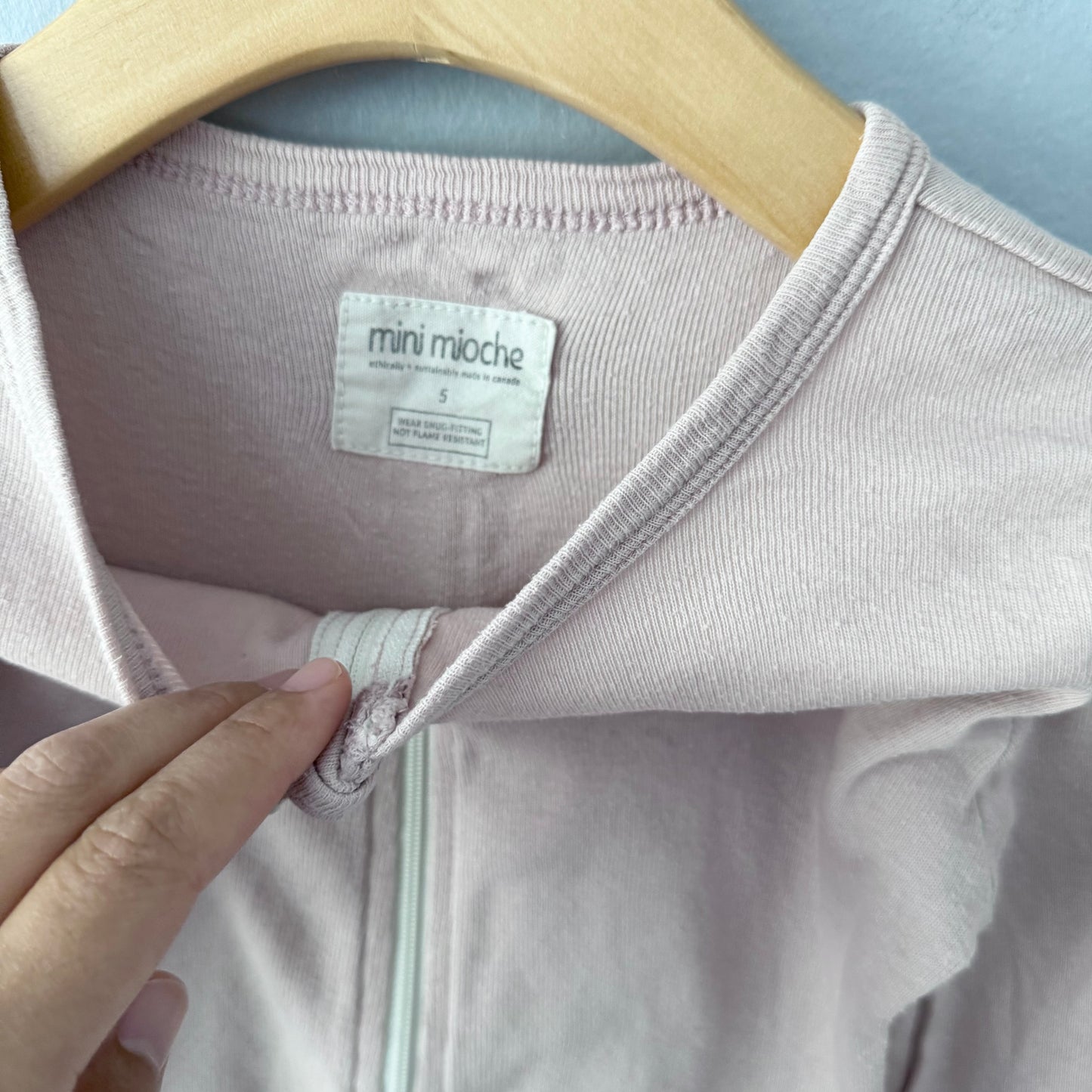 Mini mioche / Light pink long sleeve romper / 5Y