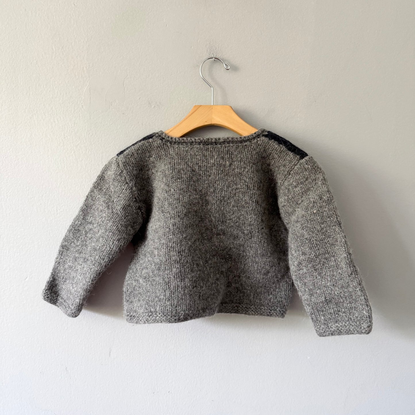 Handmade / Grey knit jacket / 2-3Y
