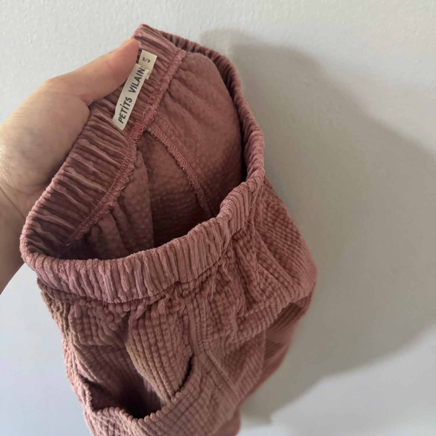 Petits Vilains / Pink corduroy pants / 4-5Y