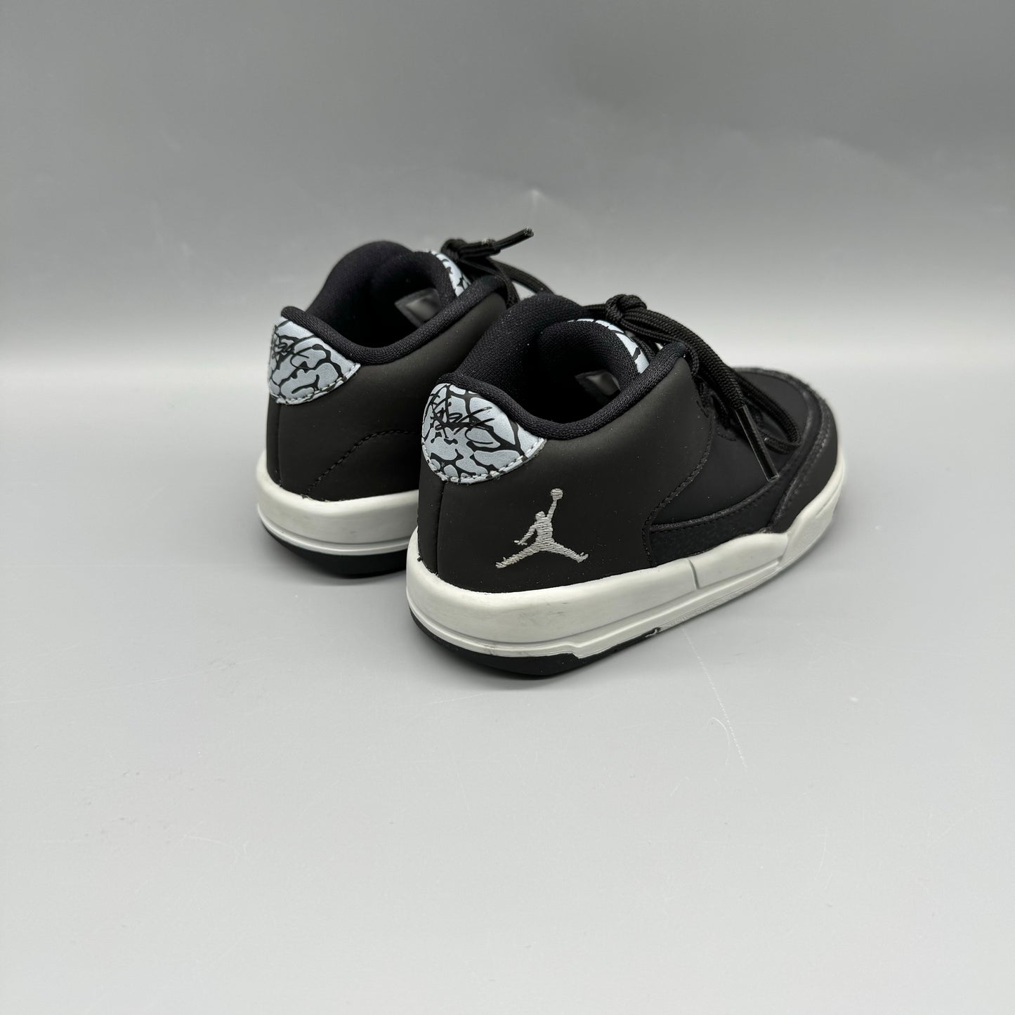Nike / Jordan / Runner / US6