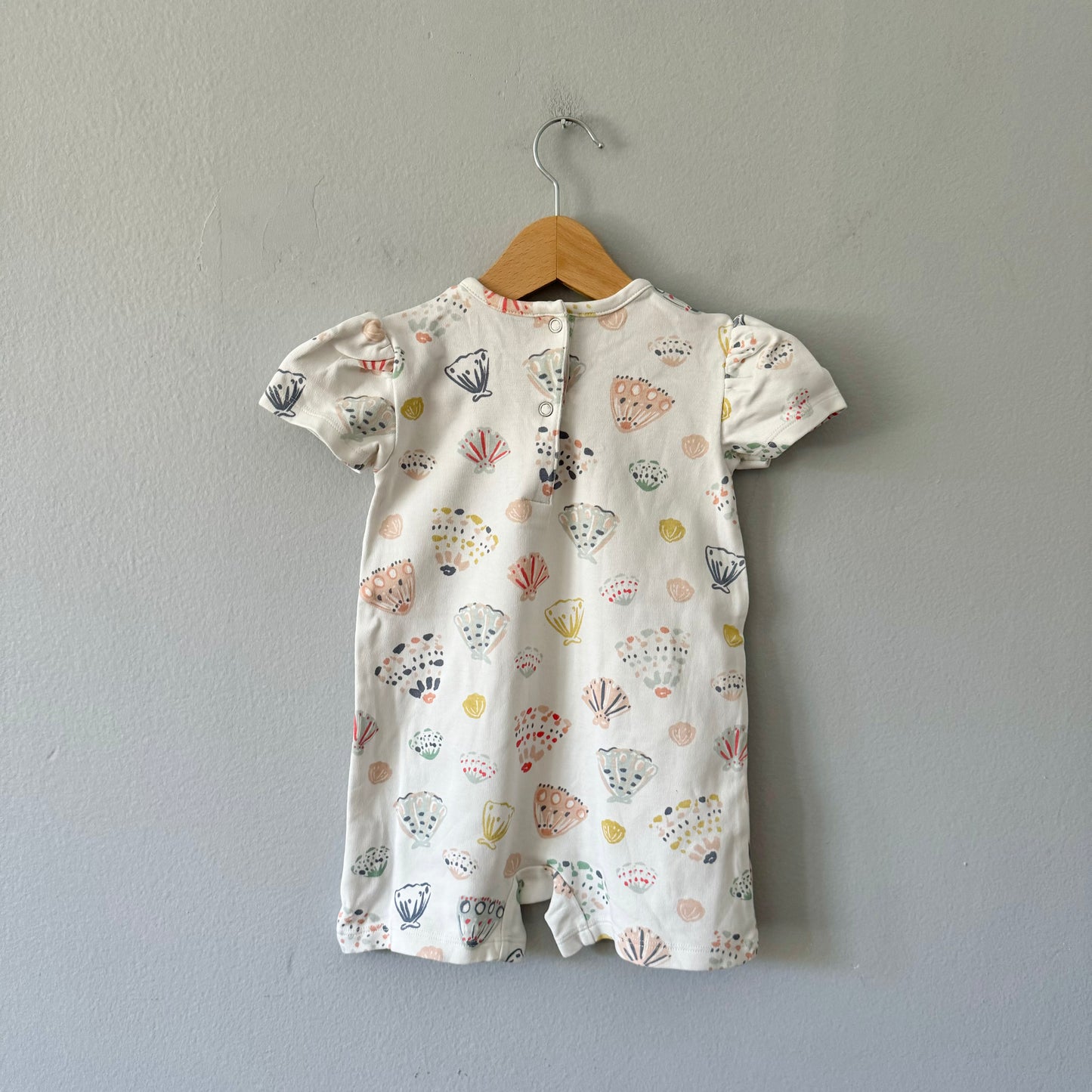 Pehr / Short sleeve romper - Sea shells / 18-24M