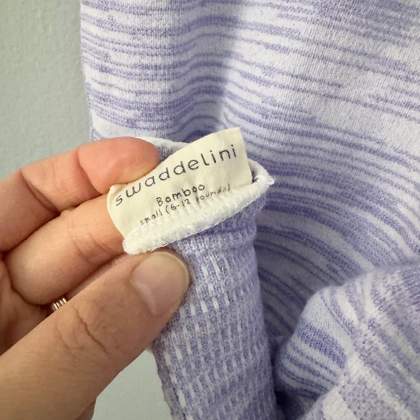 Swaddelini / Purple bamboo swaddle / S(6-12lbs)