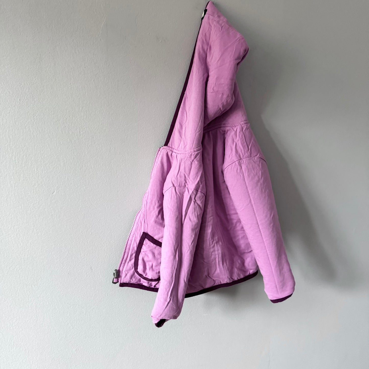 Roots / Reversible purple zip up hoodie / 2-3Y