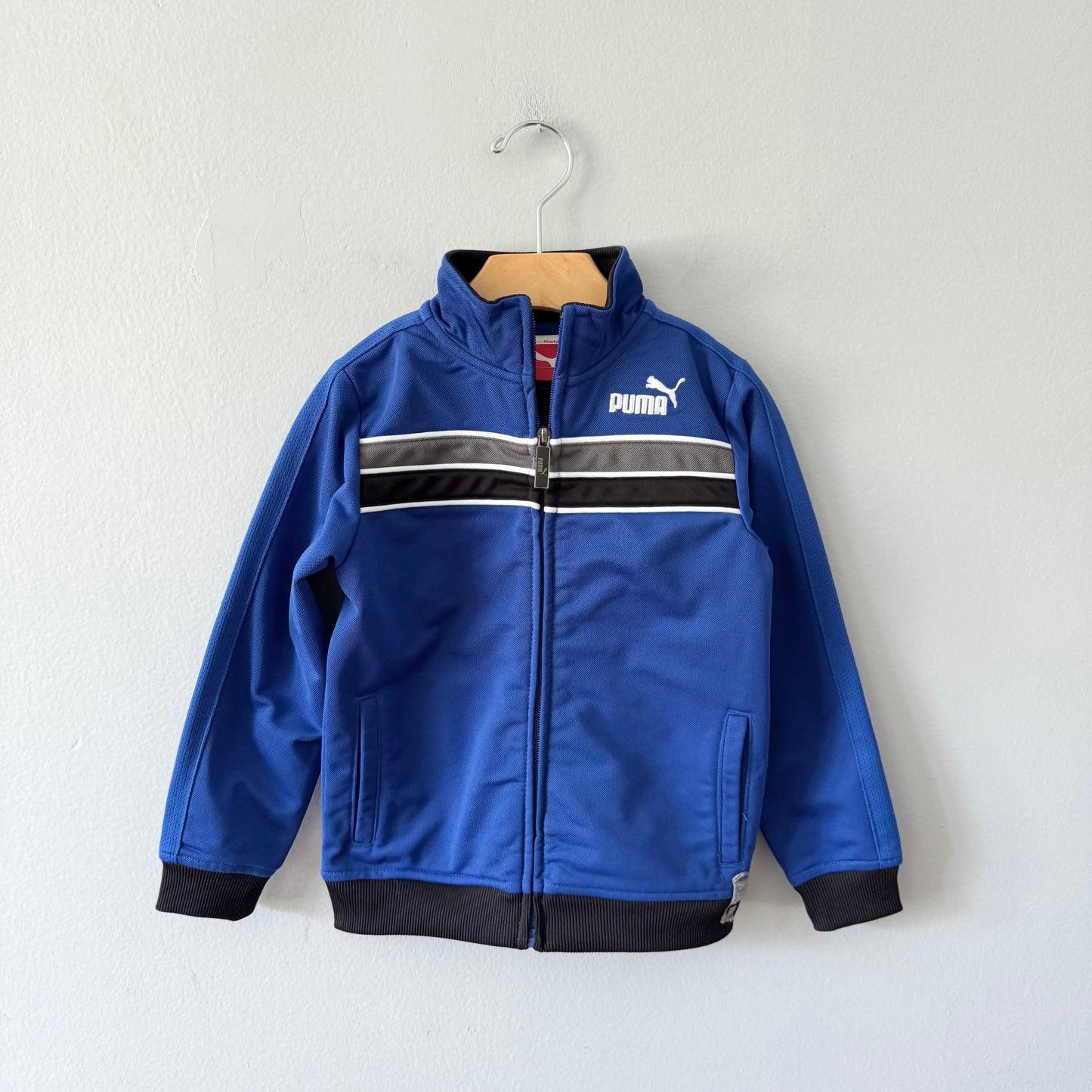 Puma / Blue track suit jacket / 4T