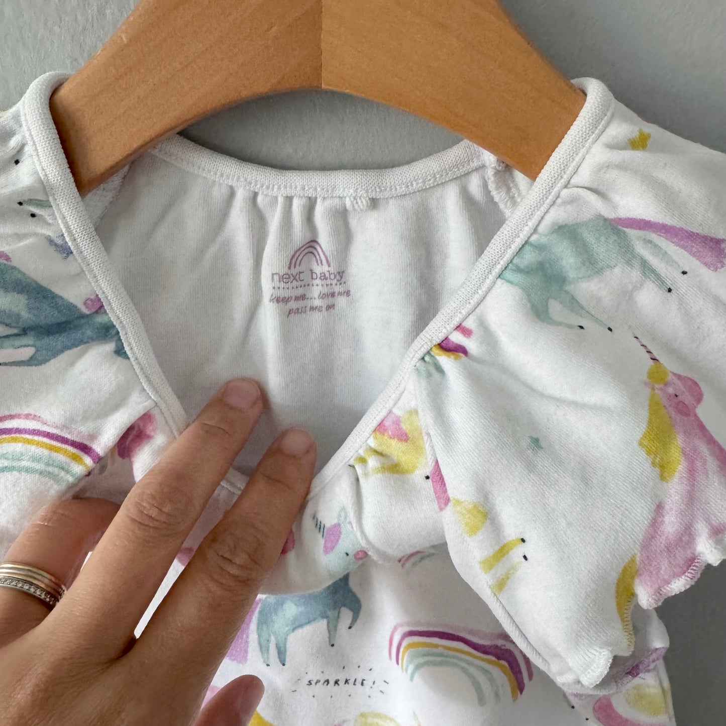 Next / Unicorn white romper / 18-24M