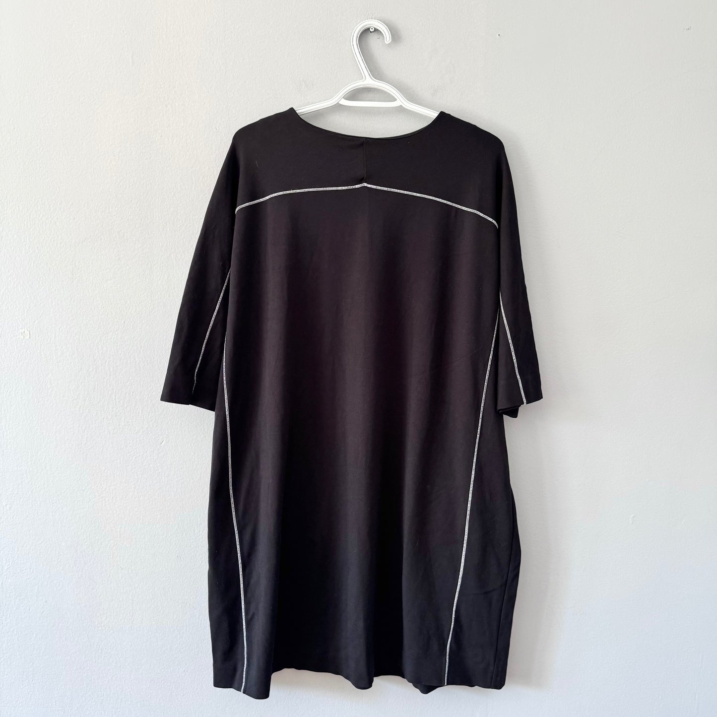 COS / Black dress / Women XS(Fits Women L)