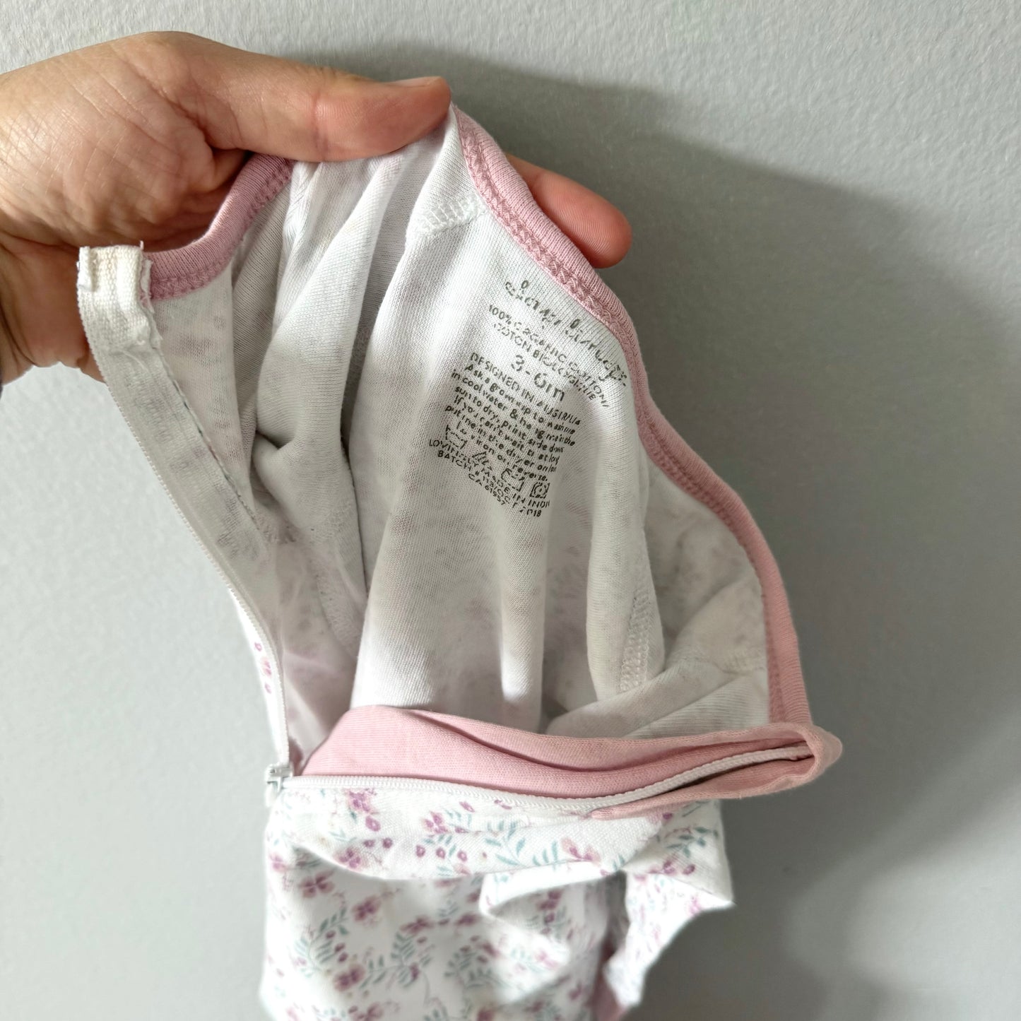 Sapling / White x pink long sleeve romper / 3-6M
