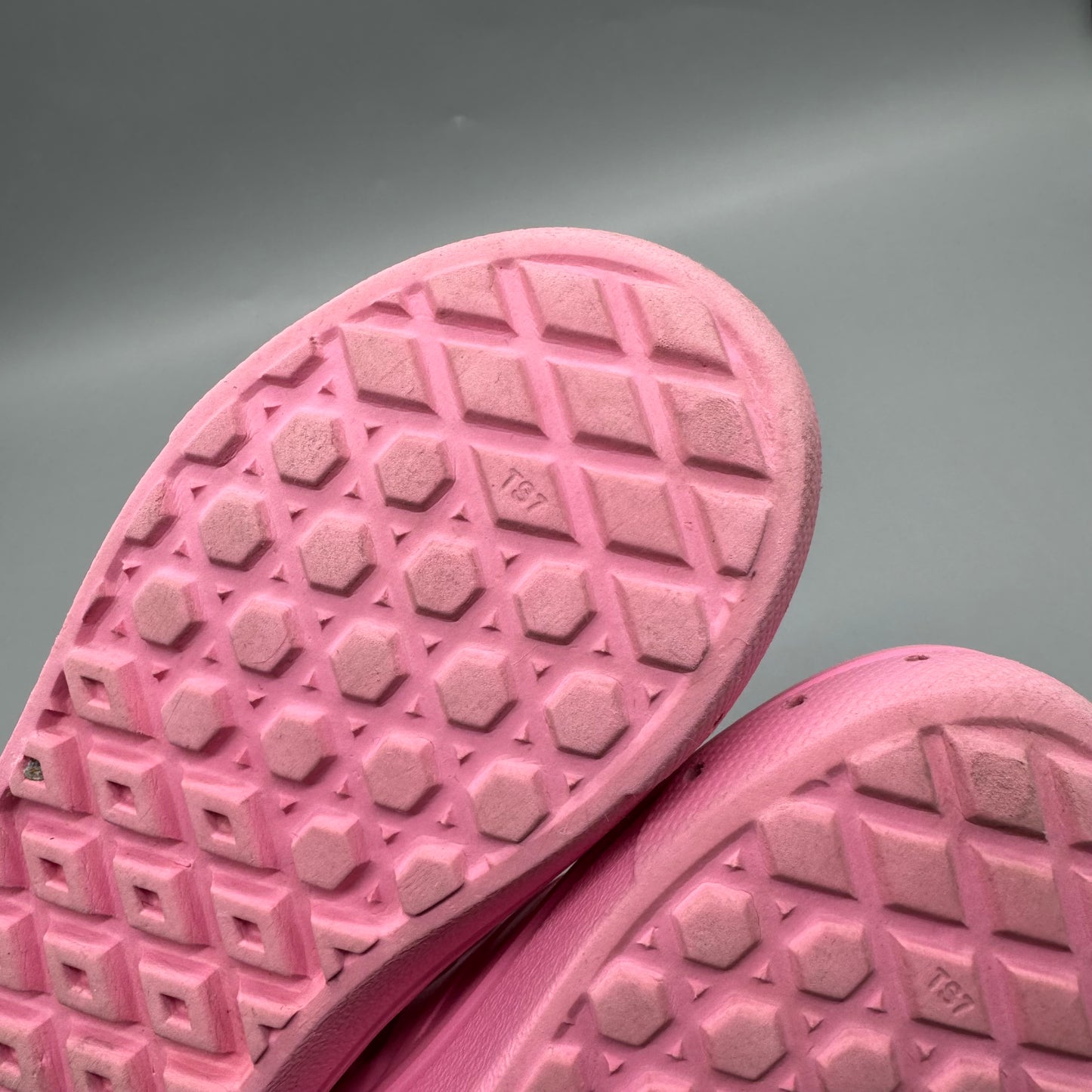 Vans / Sandals / US7