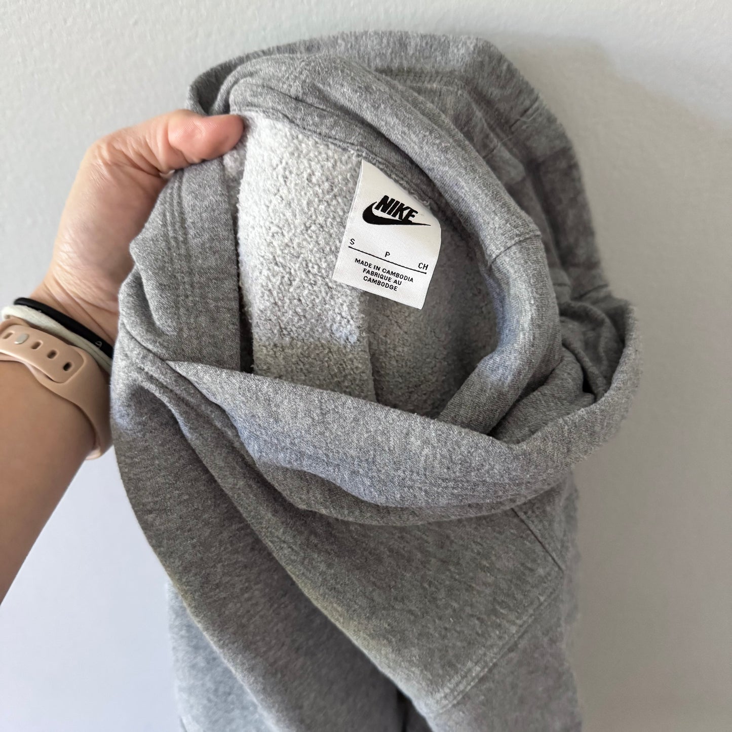 Nike / Grey hoodie / 7-8Y(S)