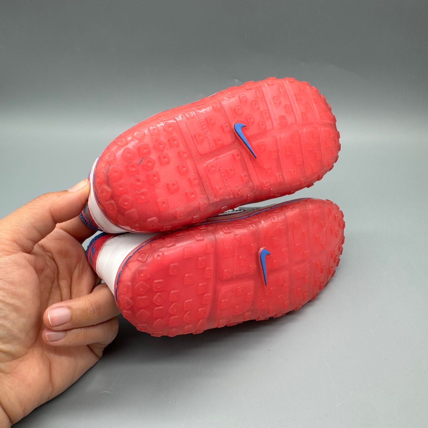 Nike / Running Shoes / US10