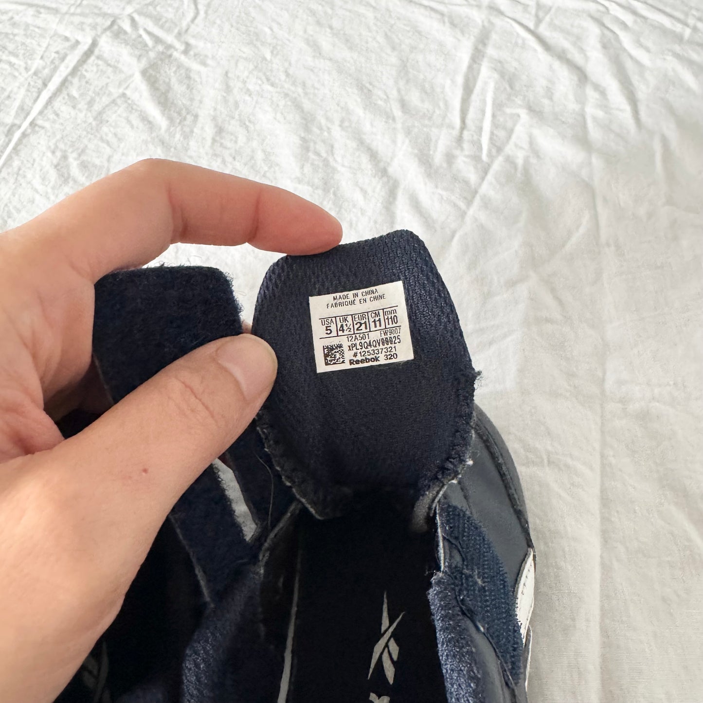 Reebok / Running Shoes / US5