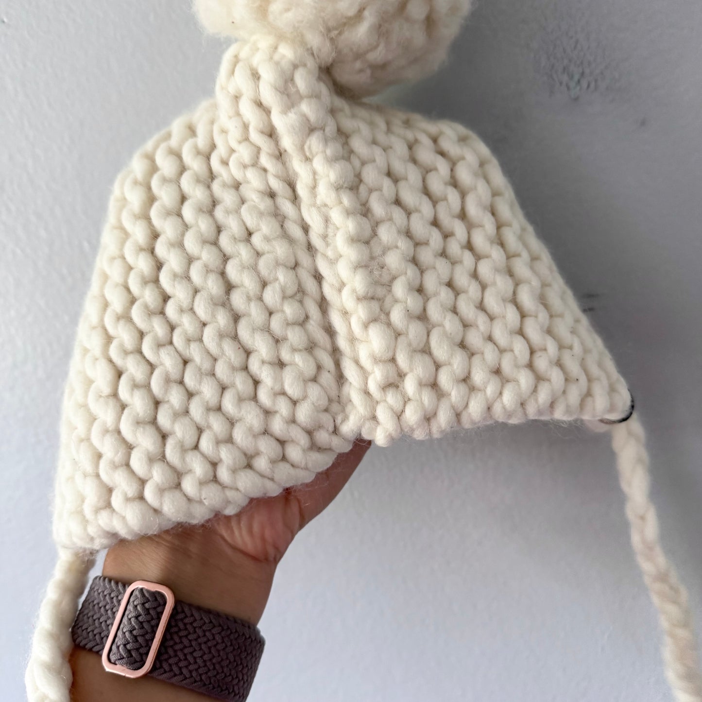 Handmade / White chunky bonnet / 0-6M