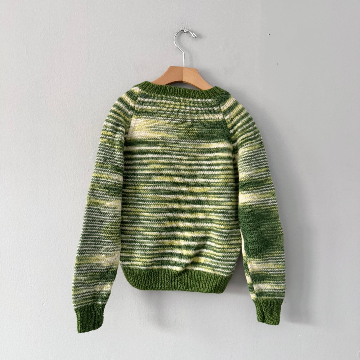 Handmade / V neck knit pullover / 7Y