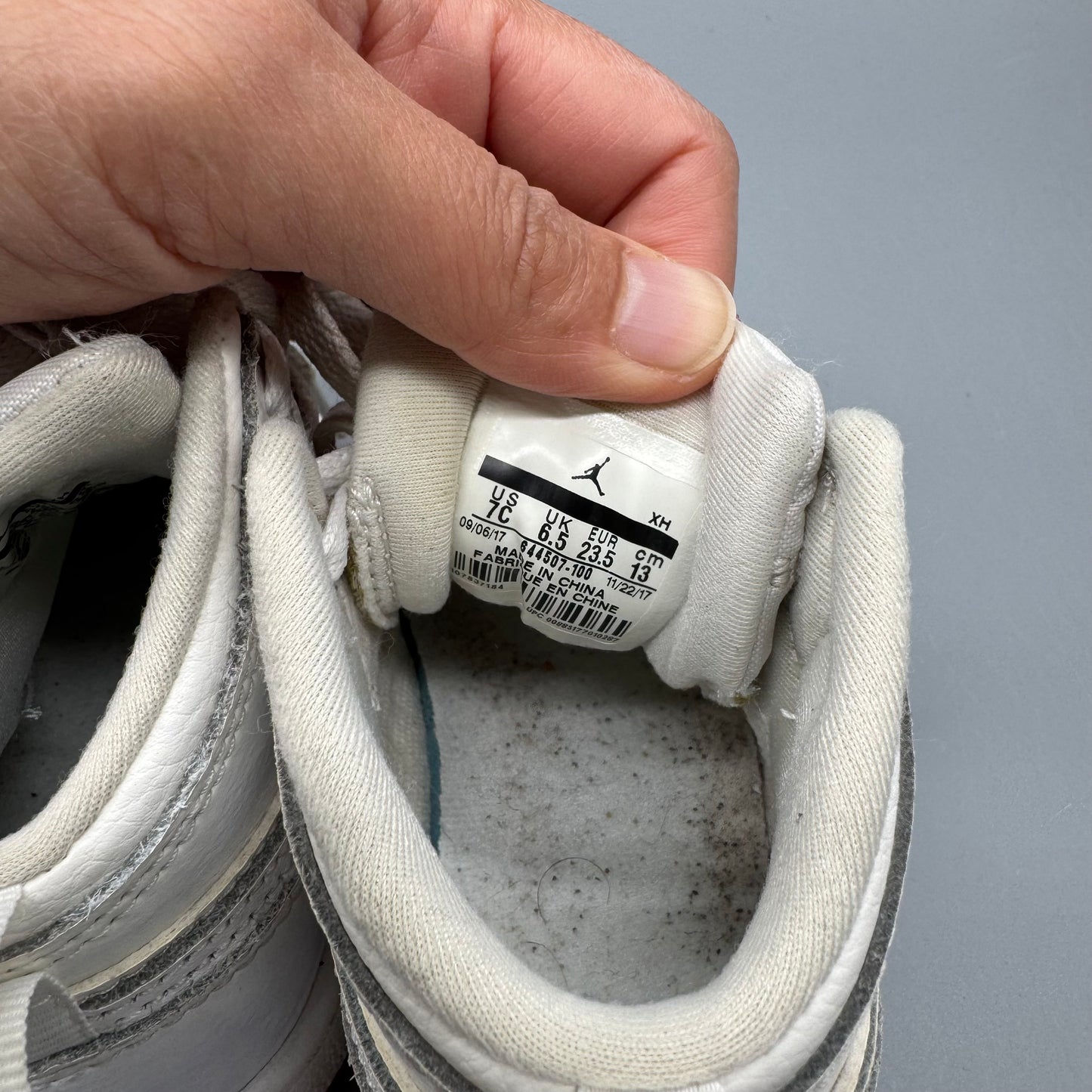 Nike / Air Jordan / Running Shoes / US7