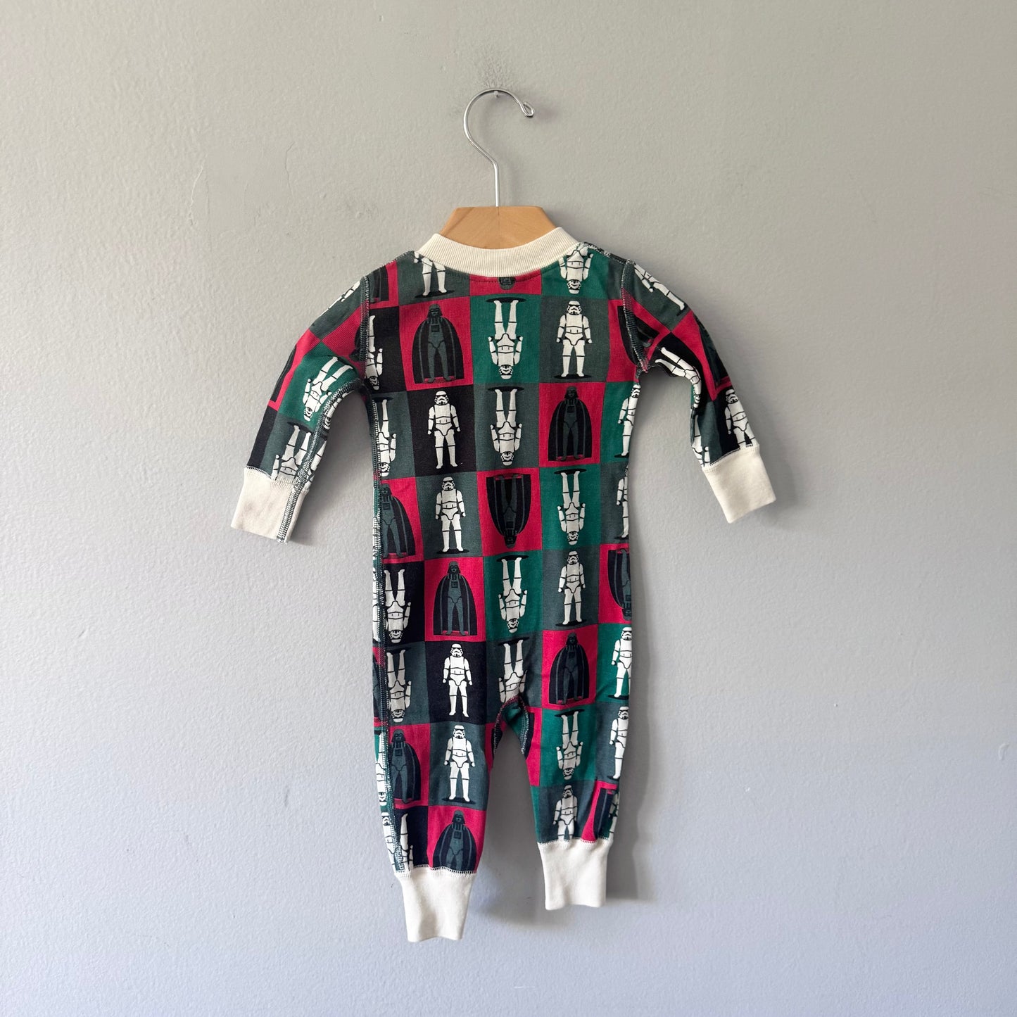 Hanna Andersson / Star Wars romper / 3-6M