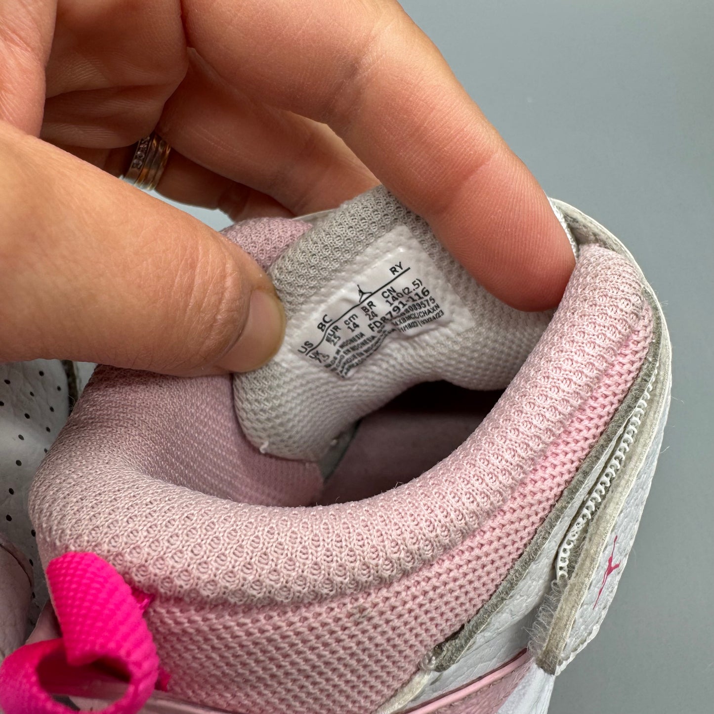 Nike / Air Jordan / Running Shoes / US8