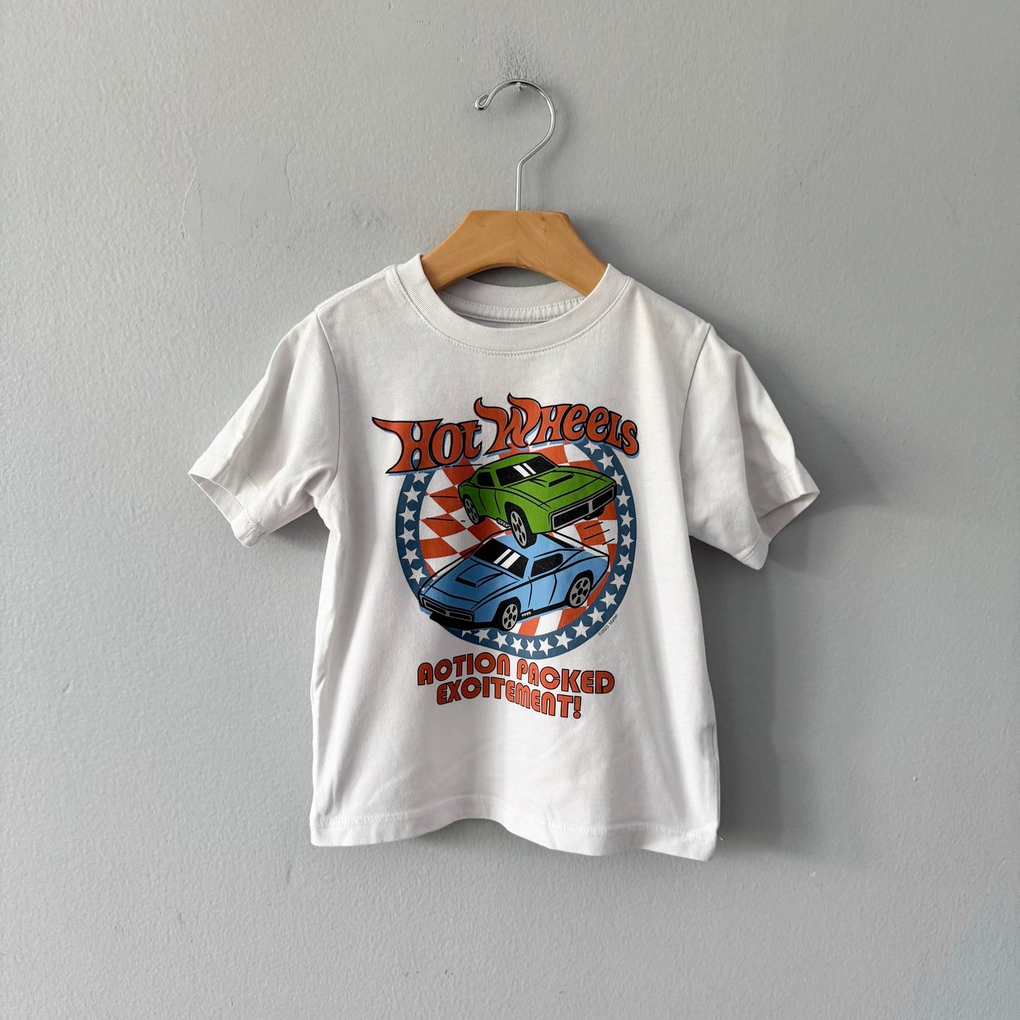 Gap / Hot Wheels white T-shirt / 5Y