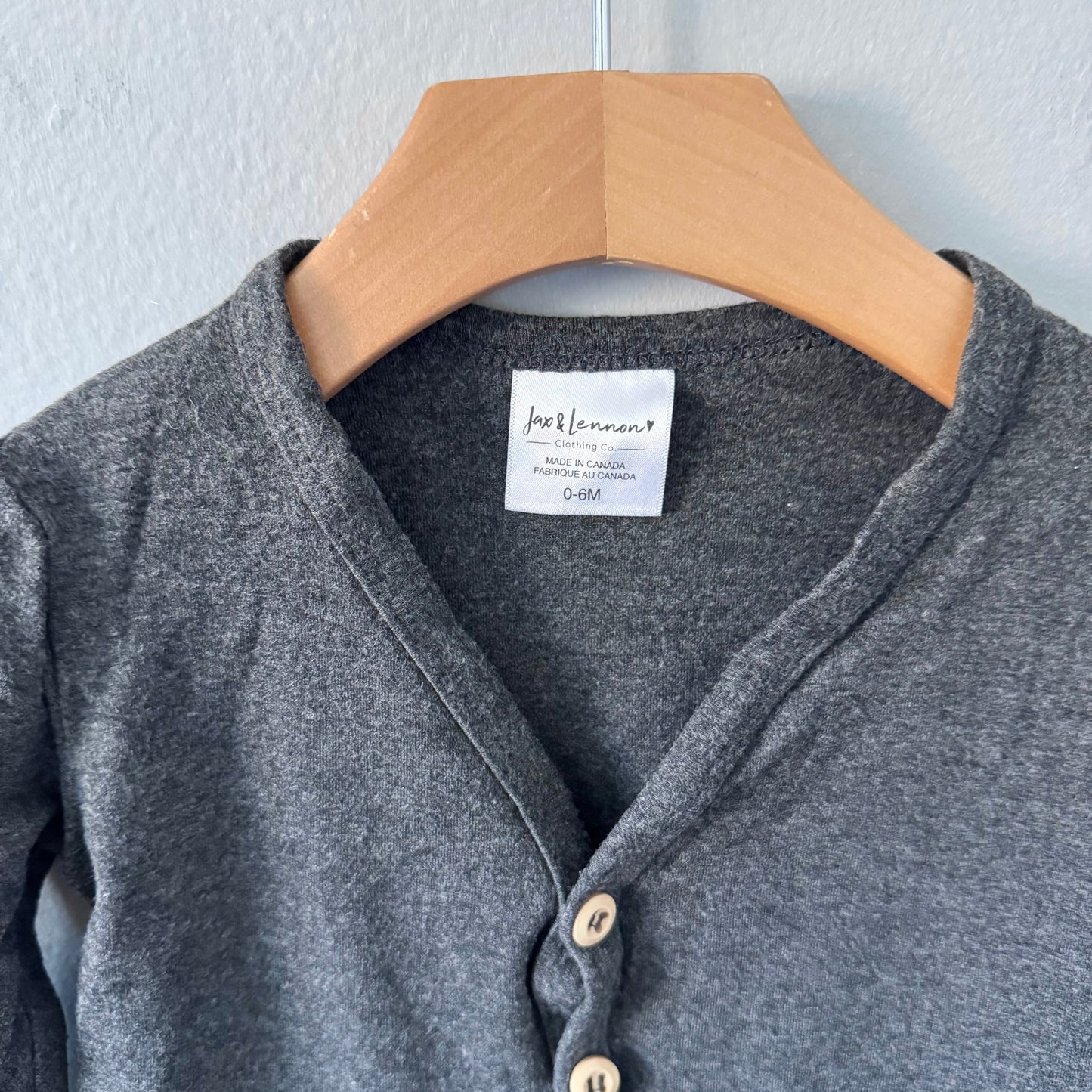 Jax & Lennon / Dark grey cardigan / 0-6M