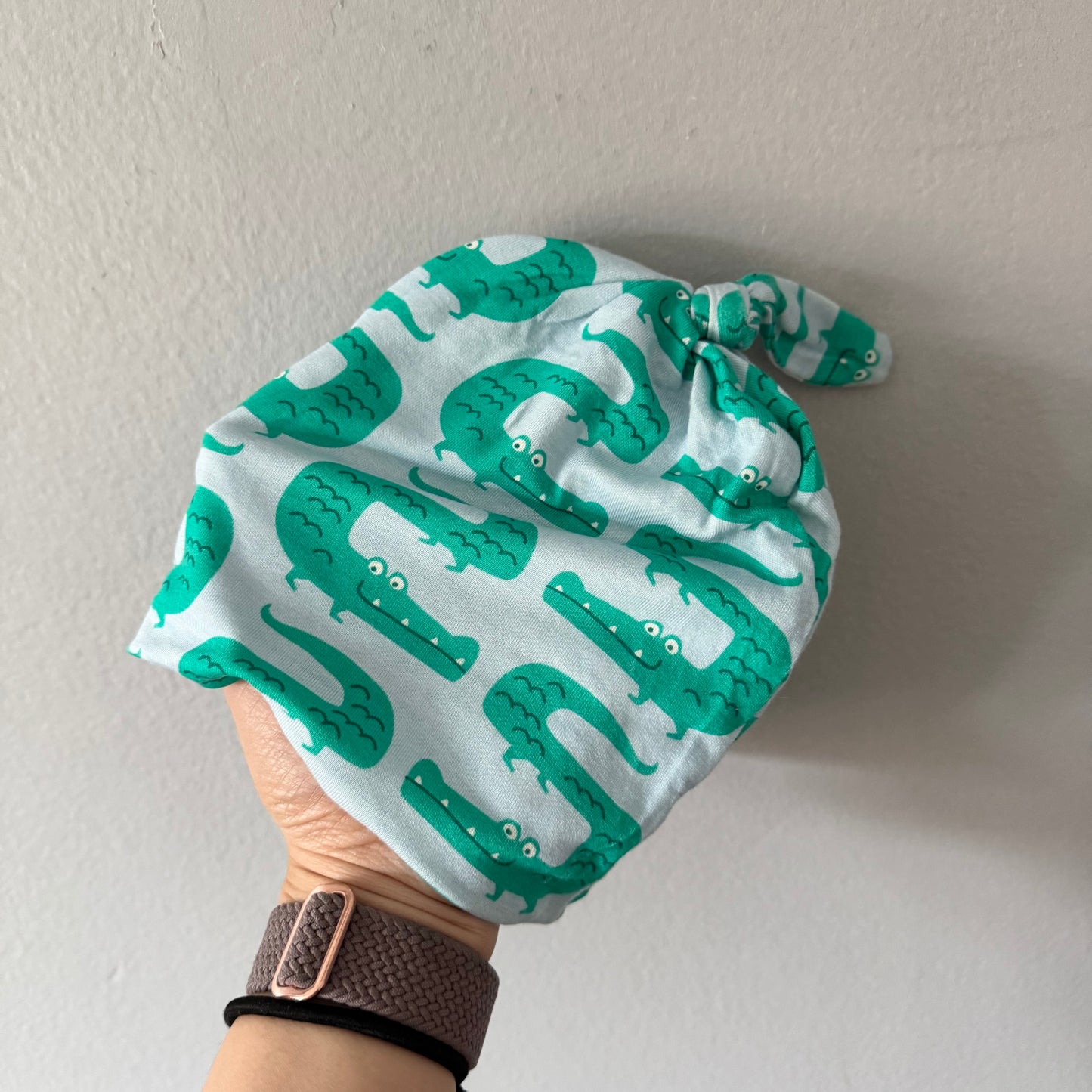 Silkberry Baby / Crocodile knot cap / 6-12M
