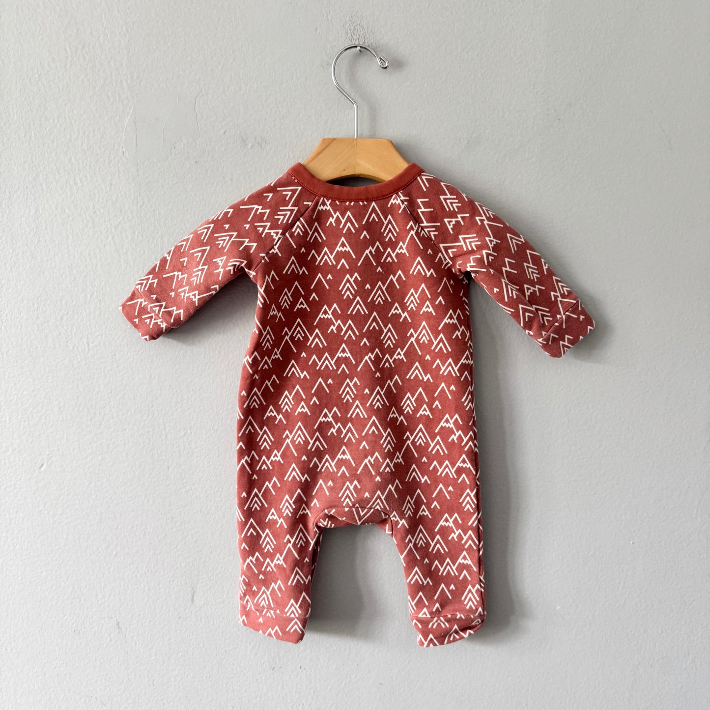 Nordstrom / Brown x mountain crew romper / 3M