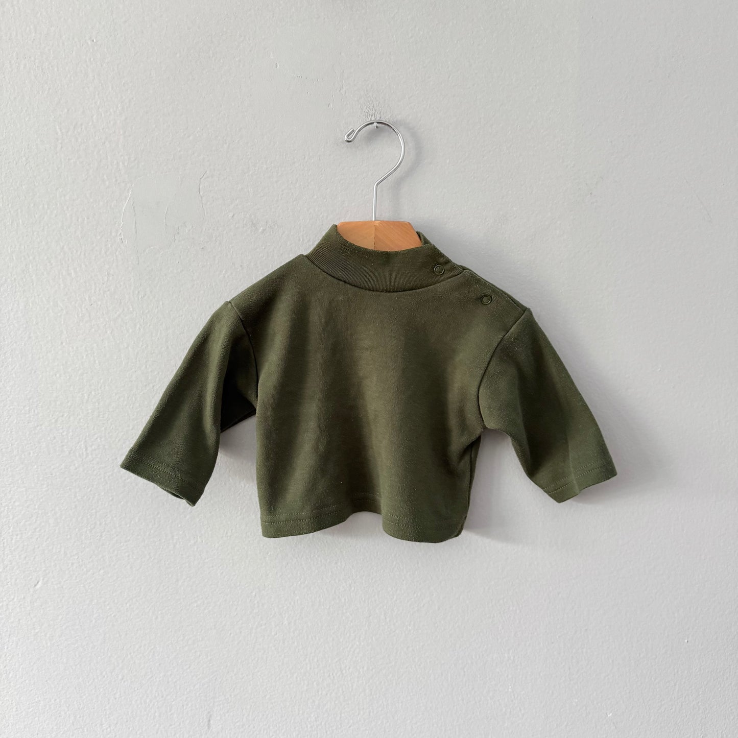 Cherokee Baby / Khaki high neck top / 6M