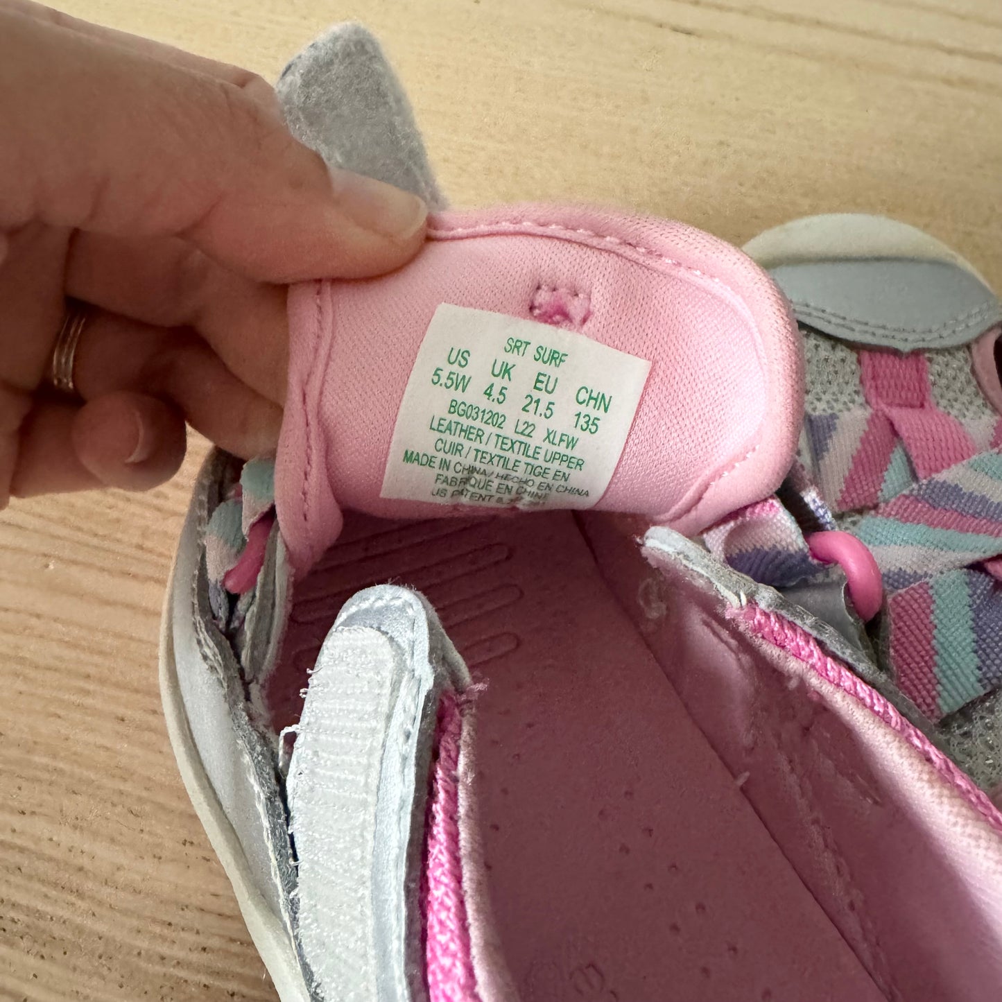 Stride Rite / Sandales roses / US 5.5