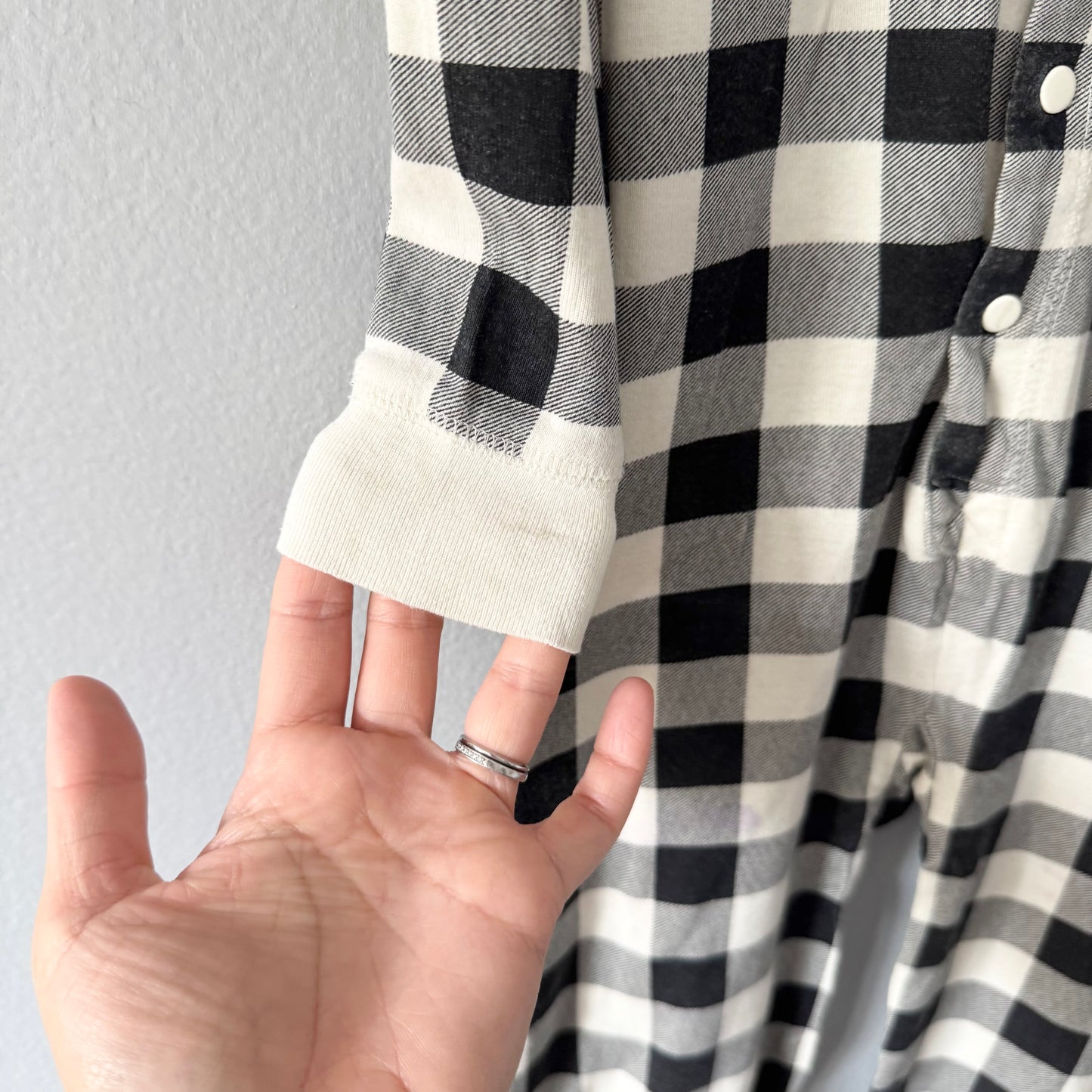 The Little Blue House / Plaid romper / 6Y