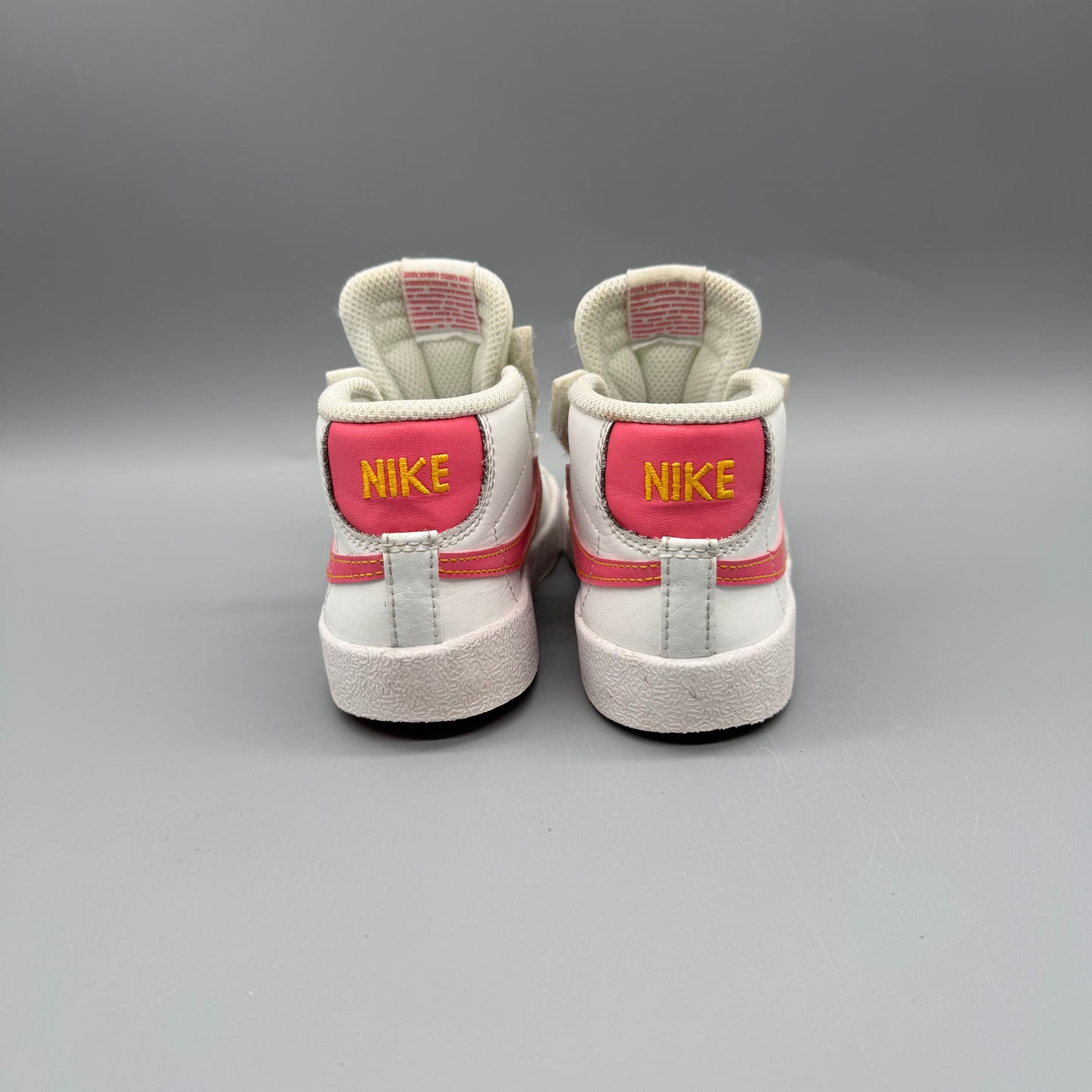 Nike / Blazer / Running Shoes / US9
