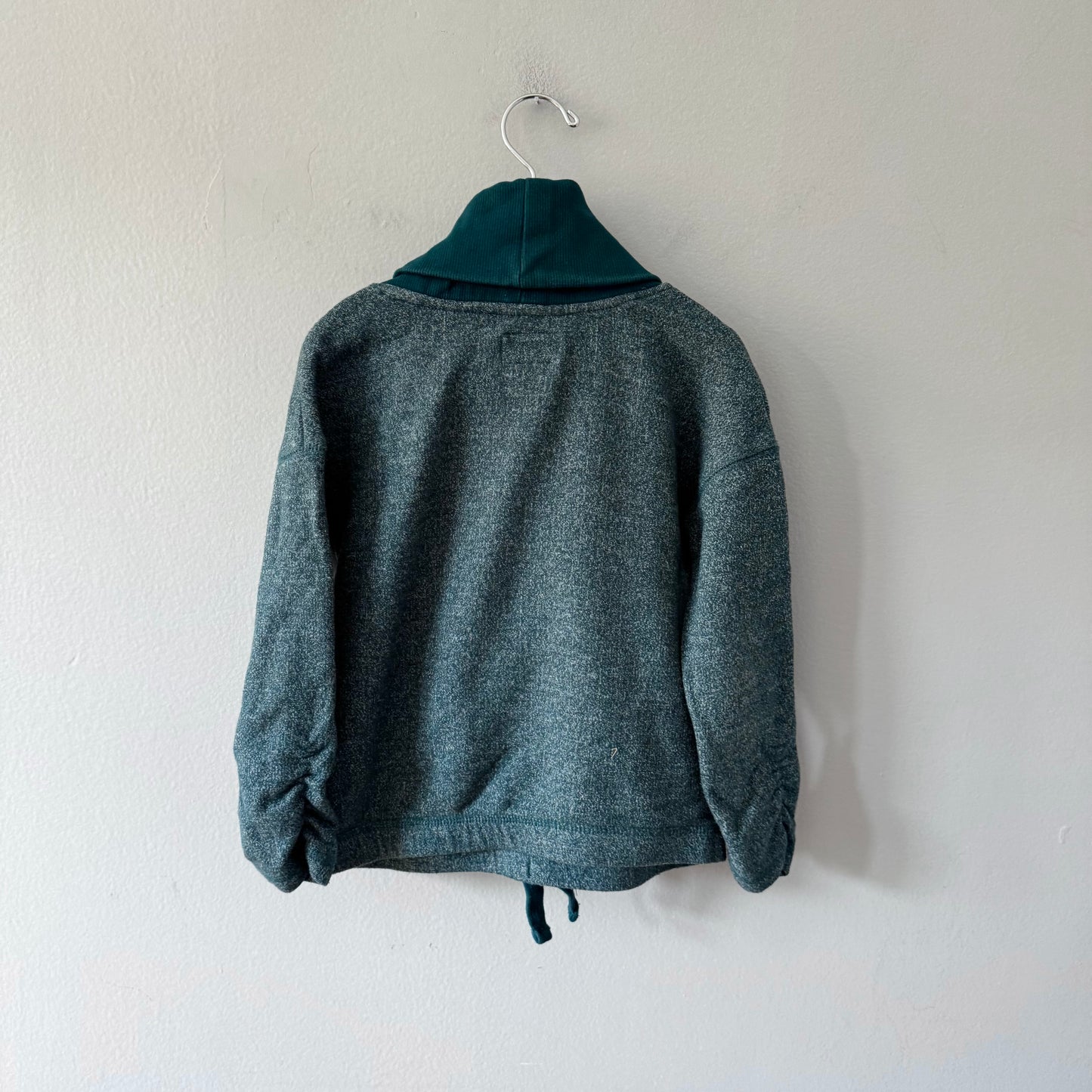 Roots / Green salt and pepper mock neck crew top / 5T