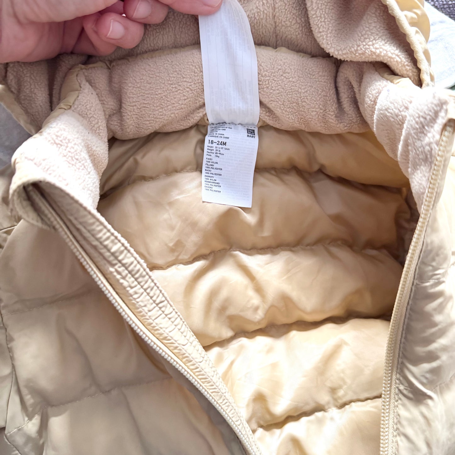 Uniqlo / Light puffer jacket - beige / 18-24M